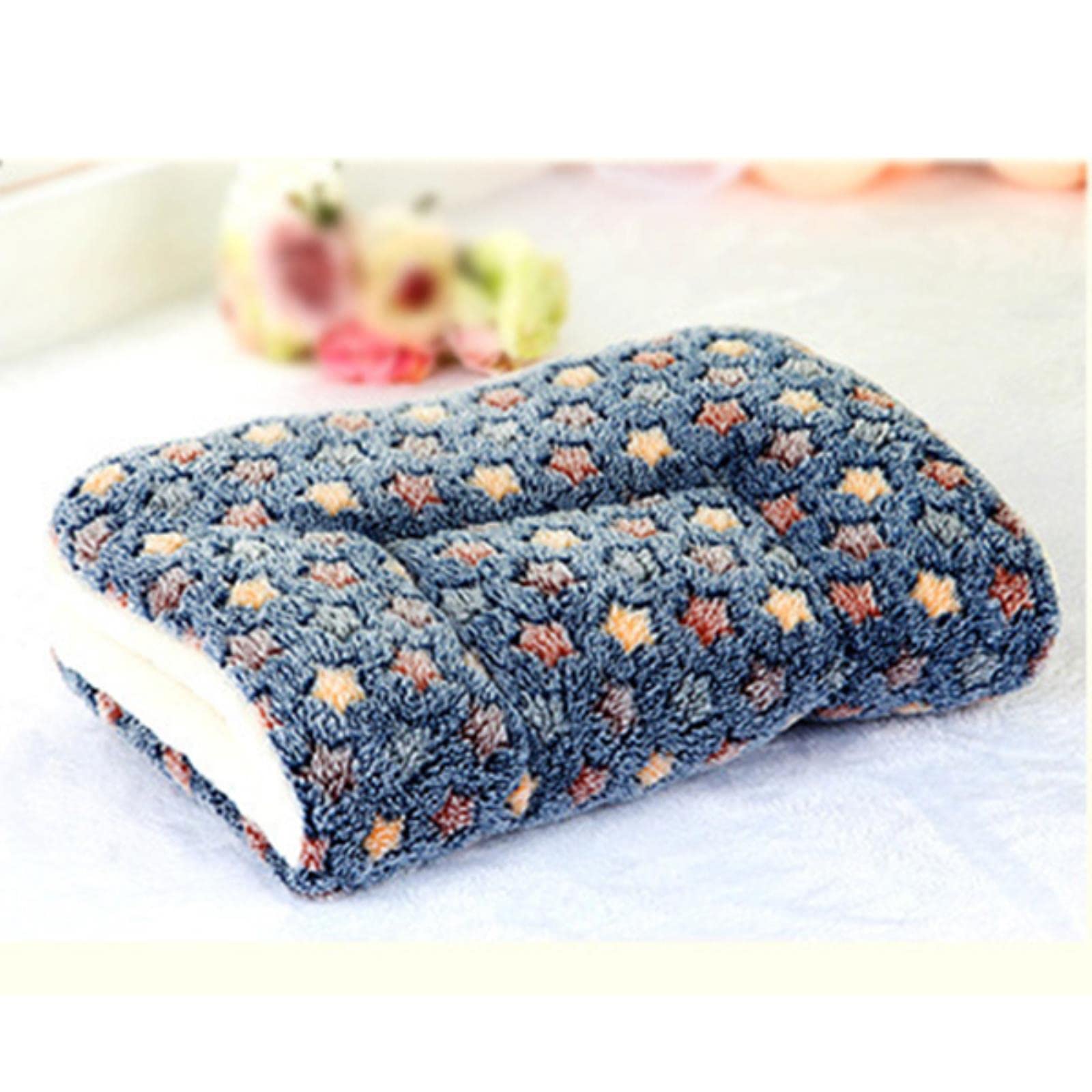 Coussin pour chien doux et tapis de canapé isolant UKKO