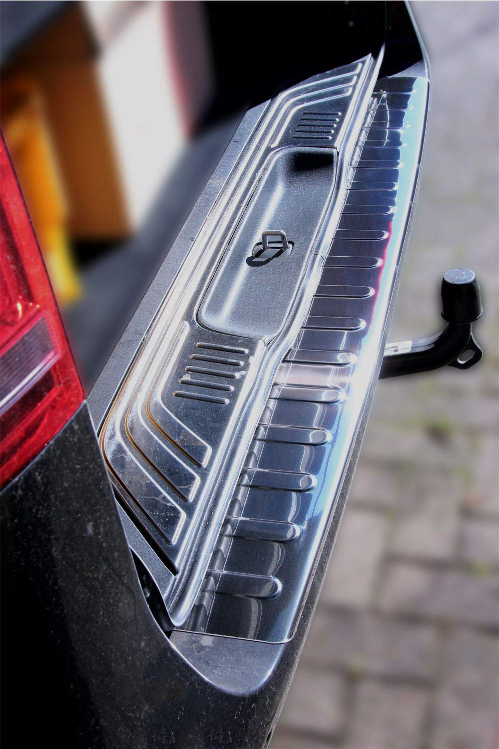 Protection De Seuil De Chargement En Acier Inox Chromé Pour Mercedes Vito Classe V W447 (2014+) - Adhésif Inclus - 7
