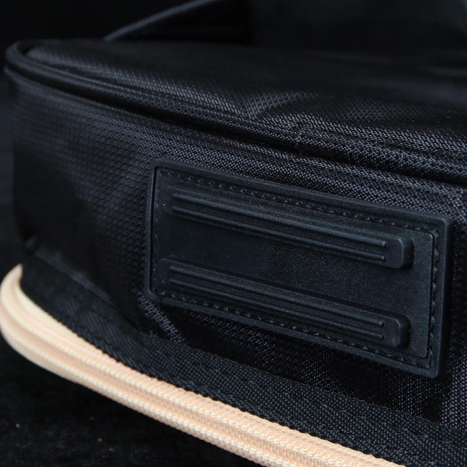 perfeclan Funda para bajo, funda de transporte para bajo, tela Oxford 650D con correa para el hombro, suave, gruesa, acolchada y con asa de transporte.