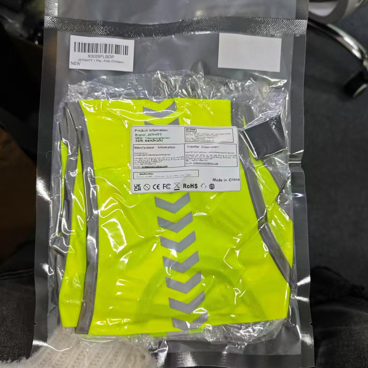 JSTHHTT Gilet Riflettente Alta visibilità, Gilet Catarifrangente, Bretelle Catarifrangenti, 1 Regolabile Gilet Catarifrangente e 4 Braccialetto Riflettente, per Corsa, Ciclismo, Camminata, Ciclismo