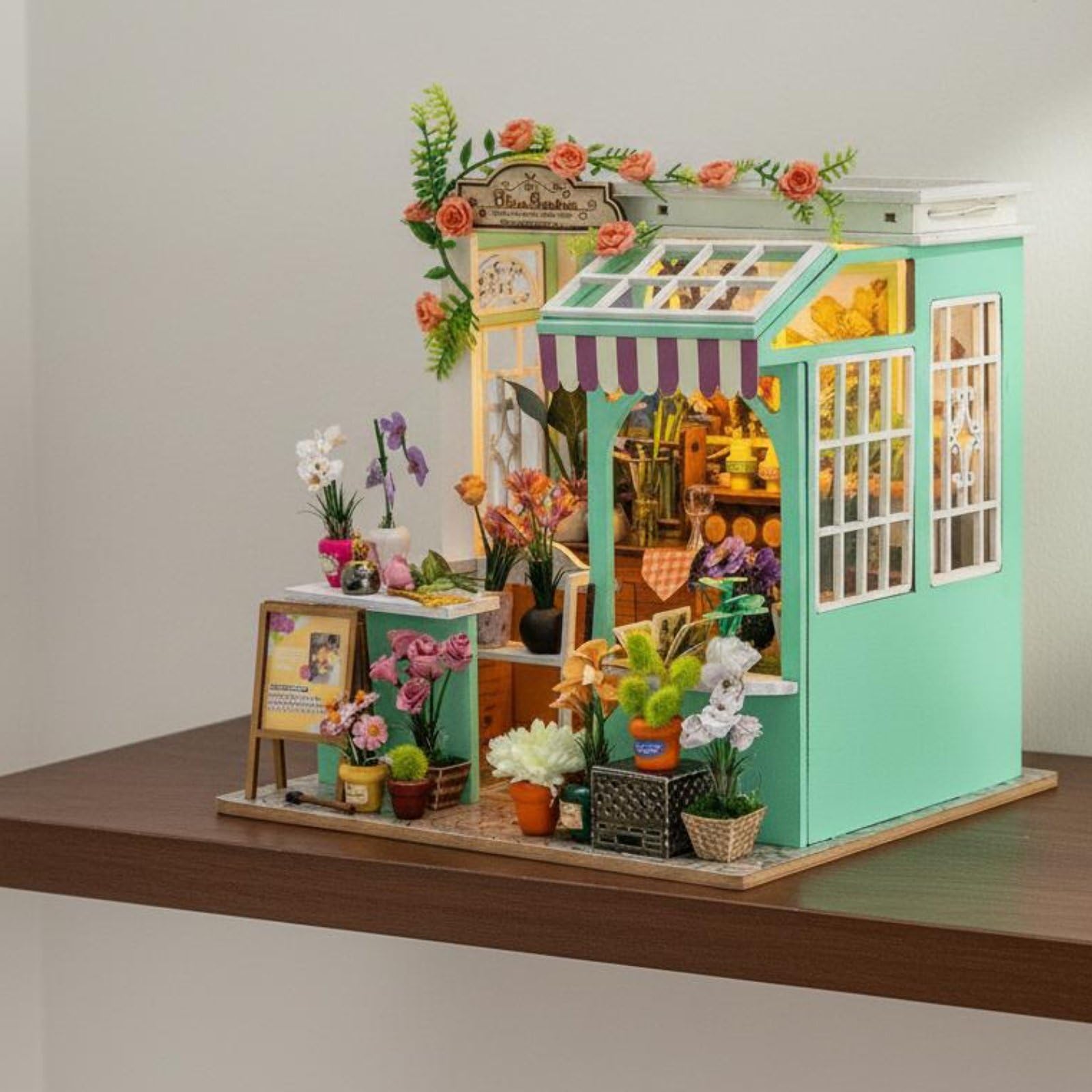 Figurine Casa in Miniatura Kit Modello Casa Bambole Boutique Fiori in Legno con Musica O Registrazioni da Smartphone Adatta a, Inglese