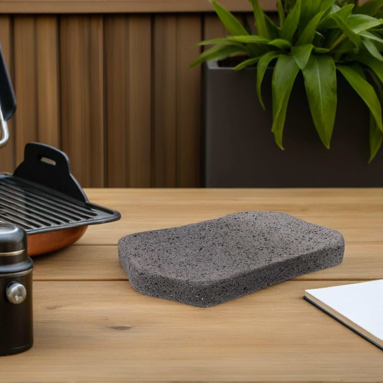 Placa de Piedra de Lava para Asar, Negra, Forma Natural | Distribución Uniforme del Calor, Resistente a Altas Temperaturas, para Pescado y Carne en Casa Aire Libre