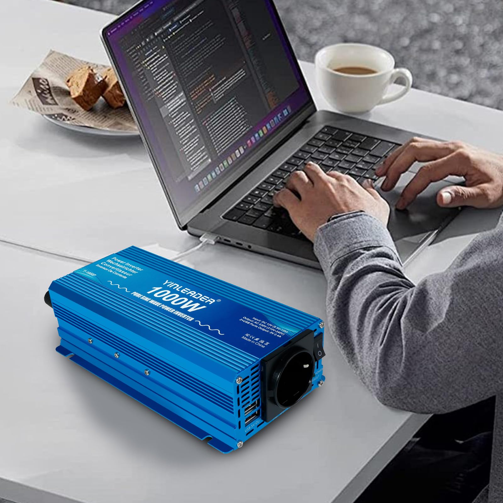 Yinleader Inversor De Corriente Onda Sinusoidal Pura 1000W Transformador De 12v A 230v, 1 Toma EU Enchufe 2 USB, para Coche Caravana Barco cámping de Viaje /2000W Potencia de sobretensión