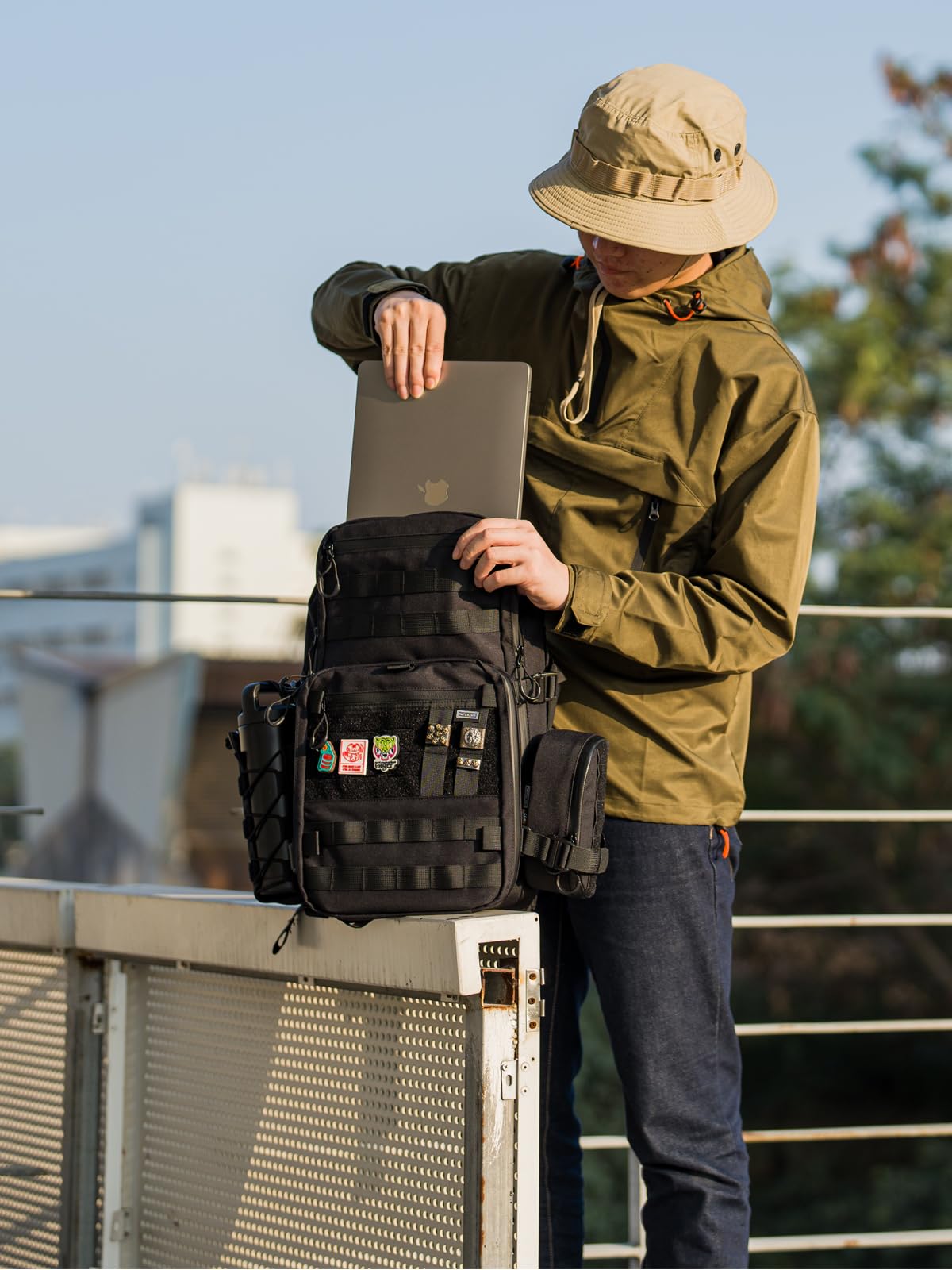 TACTICAL_GEEK ModCase B2 plecak taktyczny EDC: duża pojemność 14 l, odporna na wstrząsy, kieszeń na laptopa, wodoszczelny, system Molle, na wędrówki, kemping, dojazdy do pracy, plecak dzienny