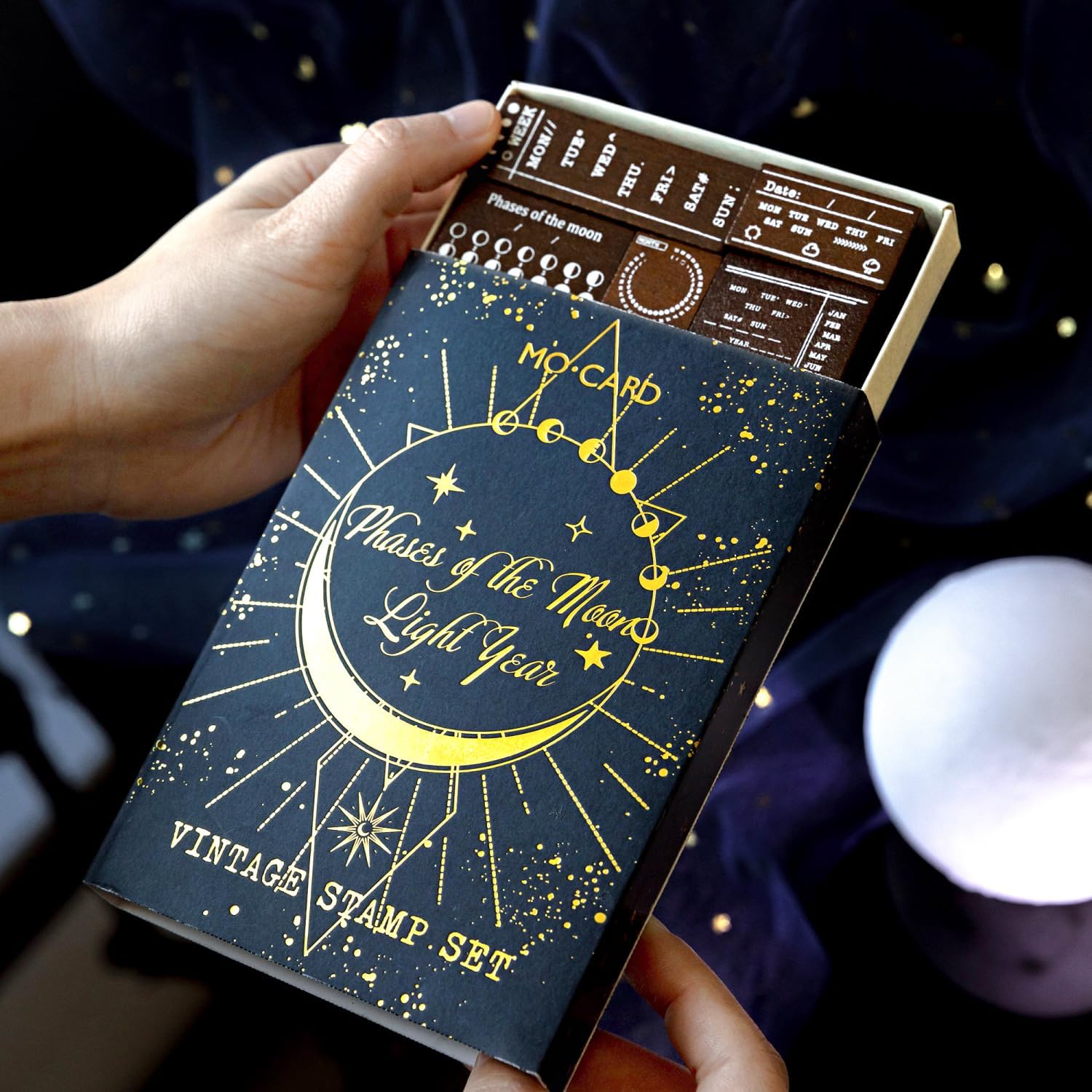 Alideco 29pcs Vintage Moon Phase Perpetual Calendar Month Day Stamp DIY Decorative Prints Stamps Set for Journaling Crafts Card Making Painting Teaching（yuexiangguangnian