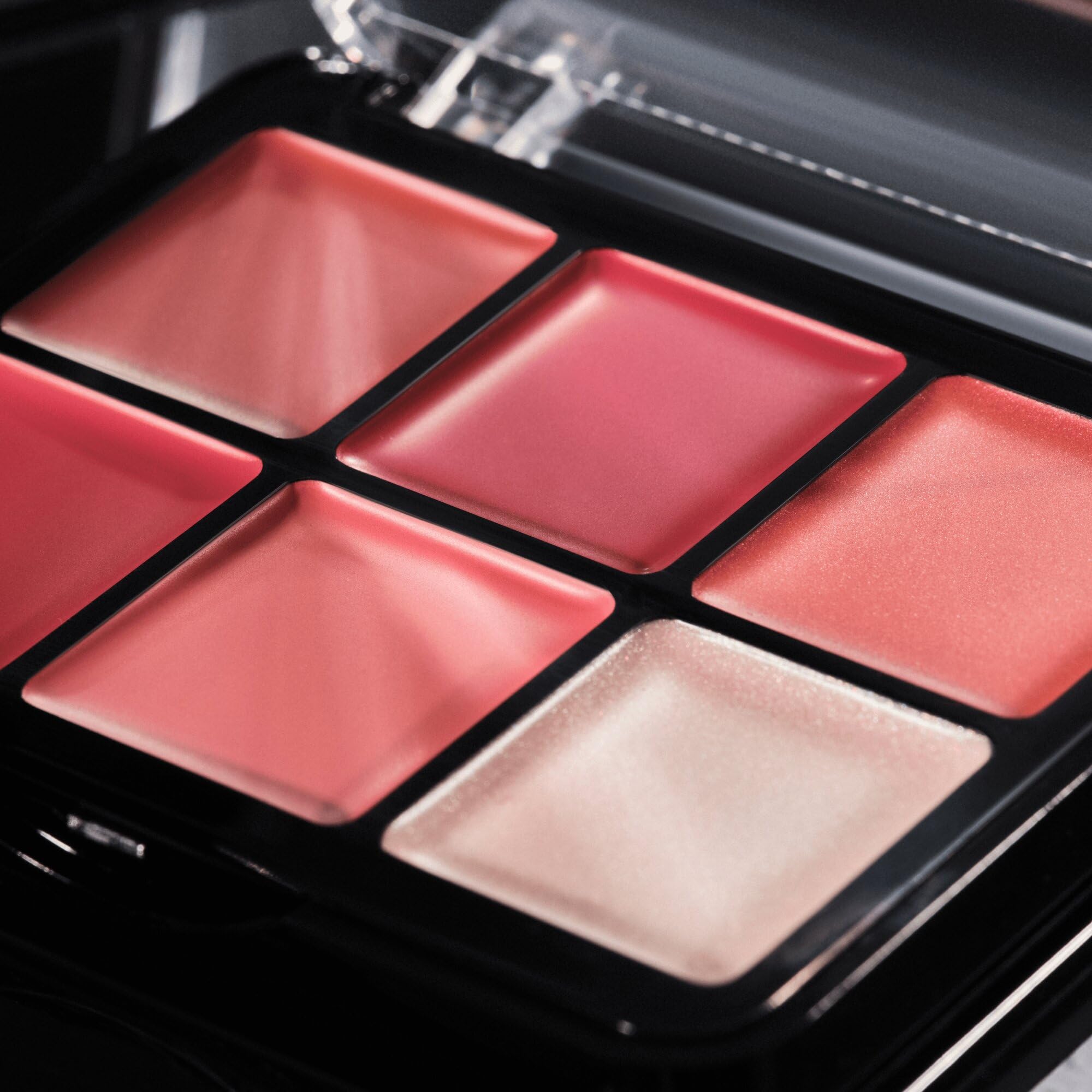 Catrice Paleta do twarzy Blur Balm, mocno napigmentowana/y, natychmiastowy wynik, naturalny, świetlisty (6g)