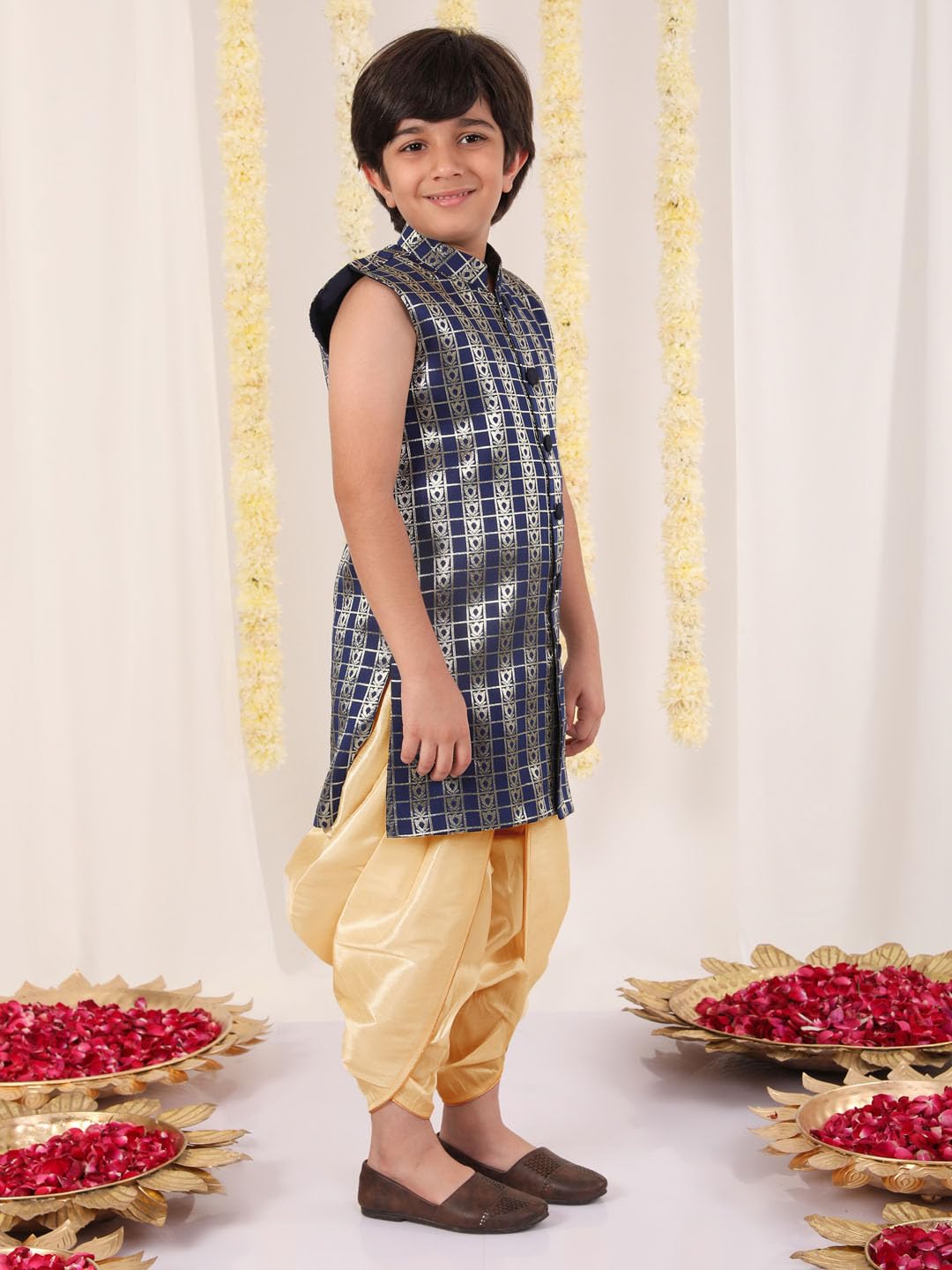 Jbn Creation Vastramay Infant Boys' Navy Blue Gold Silk Blend Kurta And Dhoti Set (Jbnbk217Nbnbrd001Go_22 3 4 Years)