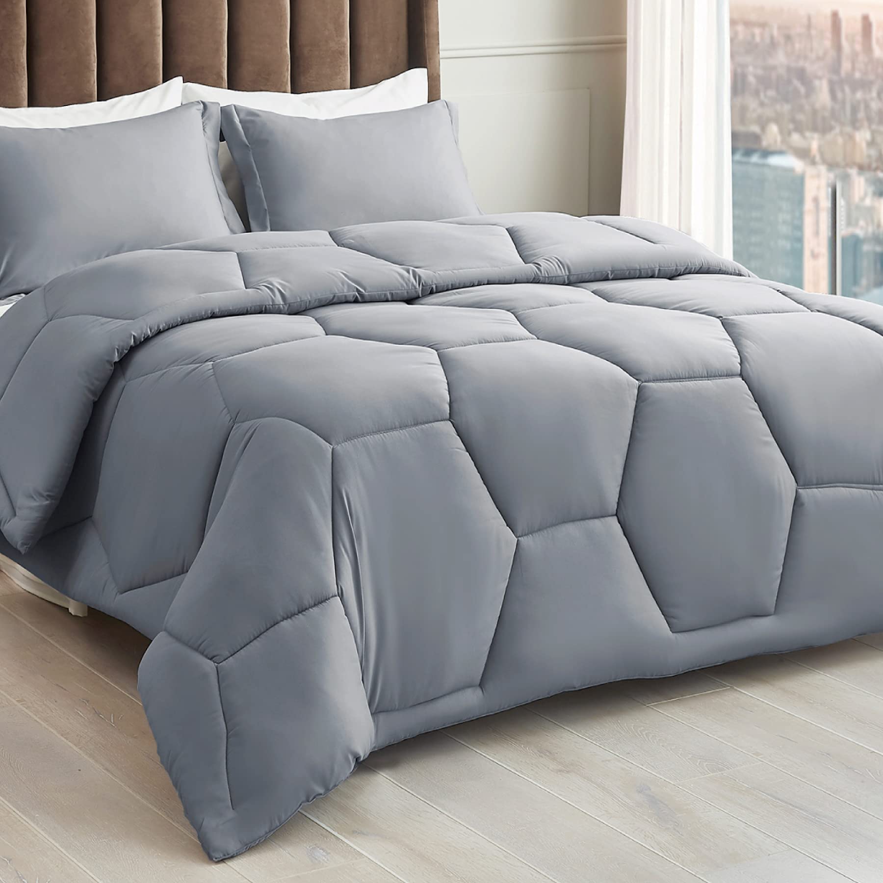 Bedsure Honeycomb Grey Comforter Queen Set - Queen Size Comforter Set 3 Pieces with1 Comforter and 1 Pillow Shams