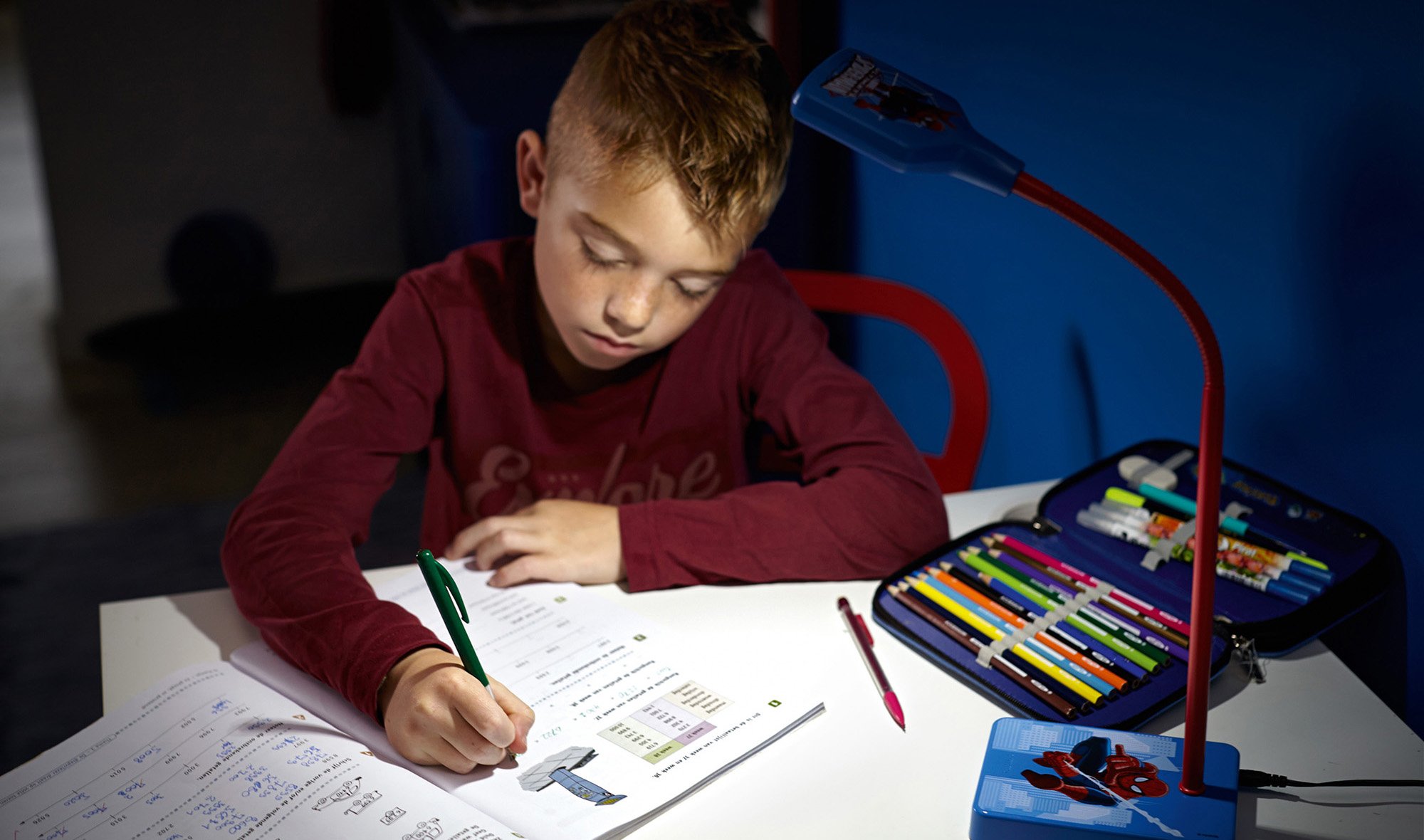 Philips Marvel Lampe de bureau LED Spiderman