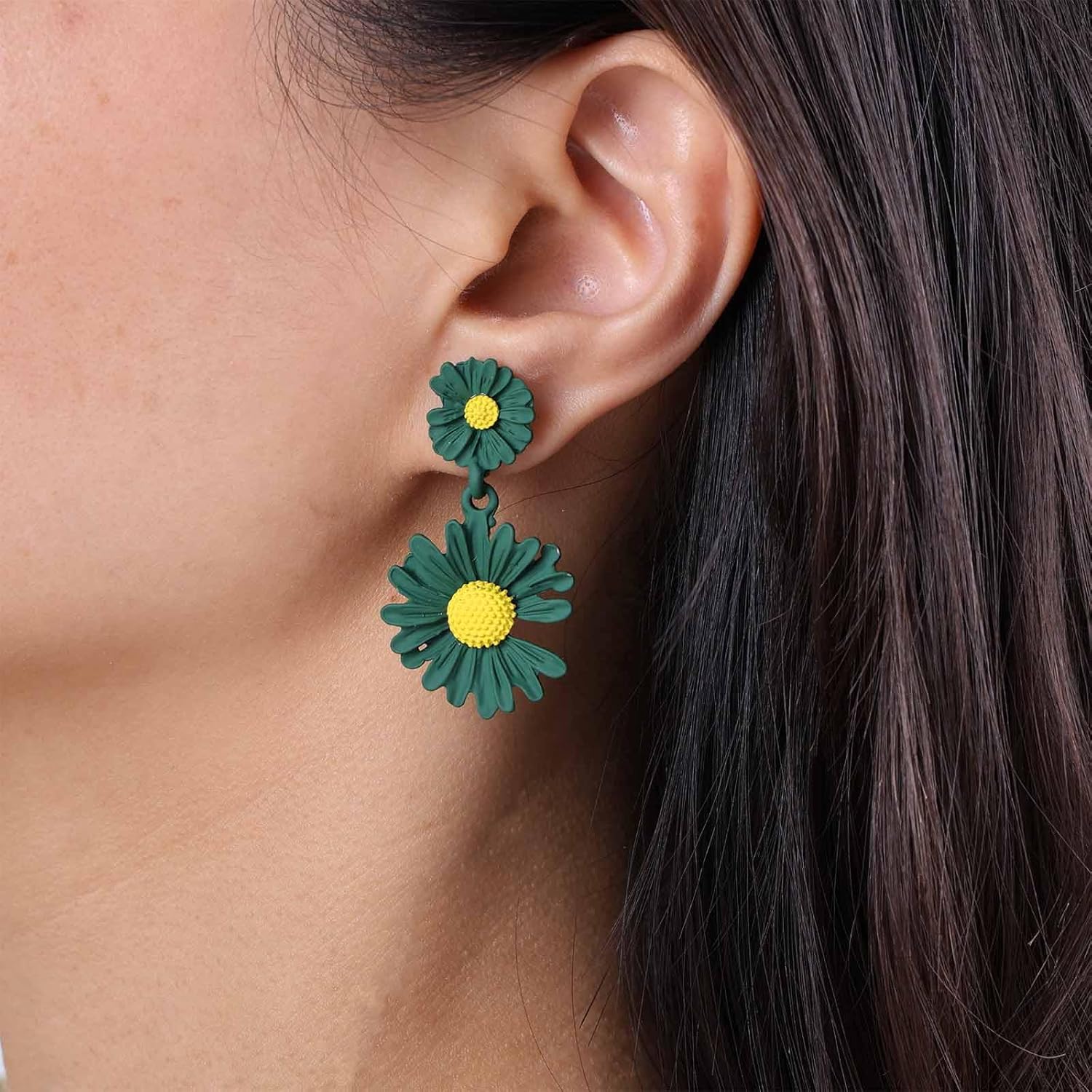 Boho Acrylic White Daisy Drop Earrings White Flower Stud Earrings Enamel Sunflower Dangle Earrings Double Daisy Earrings Matte Flower Statement Earrings Jewelry for Women - Image 5