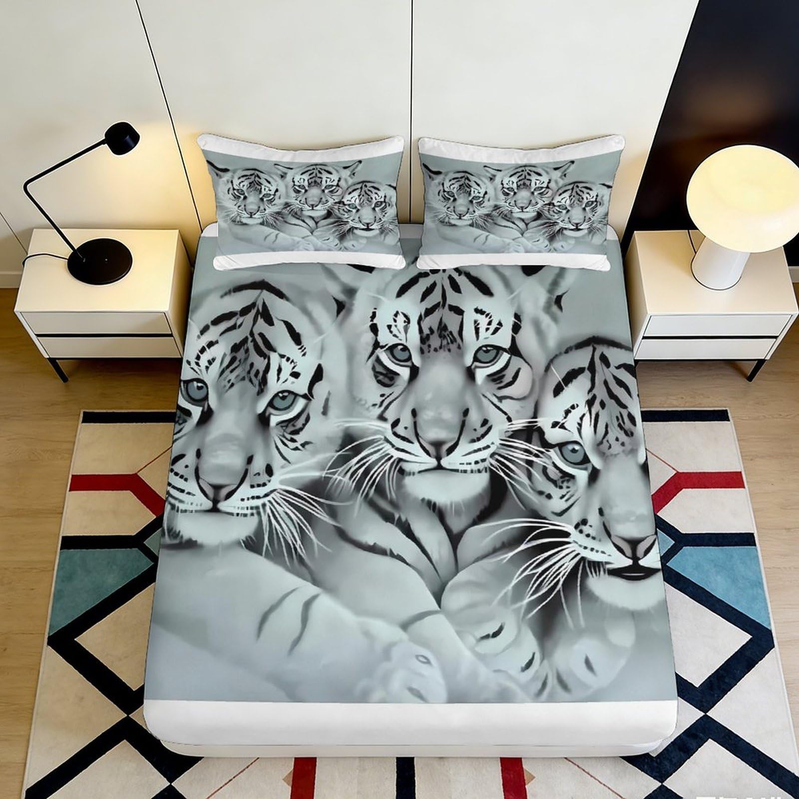 3D Printed White Tiger Fitted Sheet Microfiber Soft Breathable Tiger Cubs Bed Cover for Bedroom Dormitory Guest Room Mattress Protection 180x200x25cm
