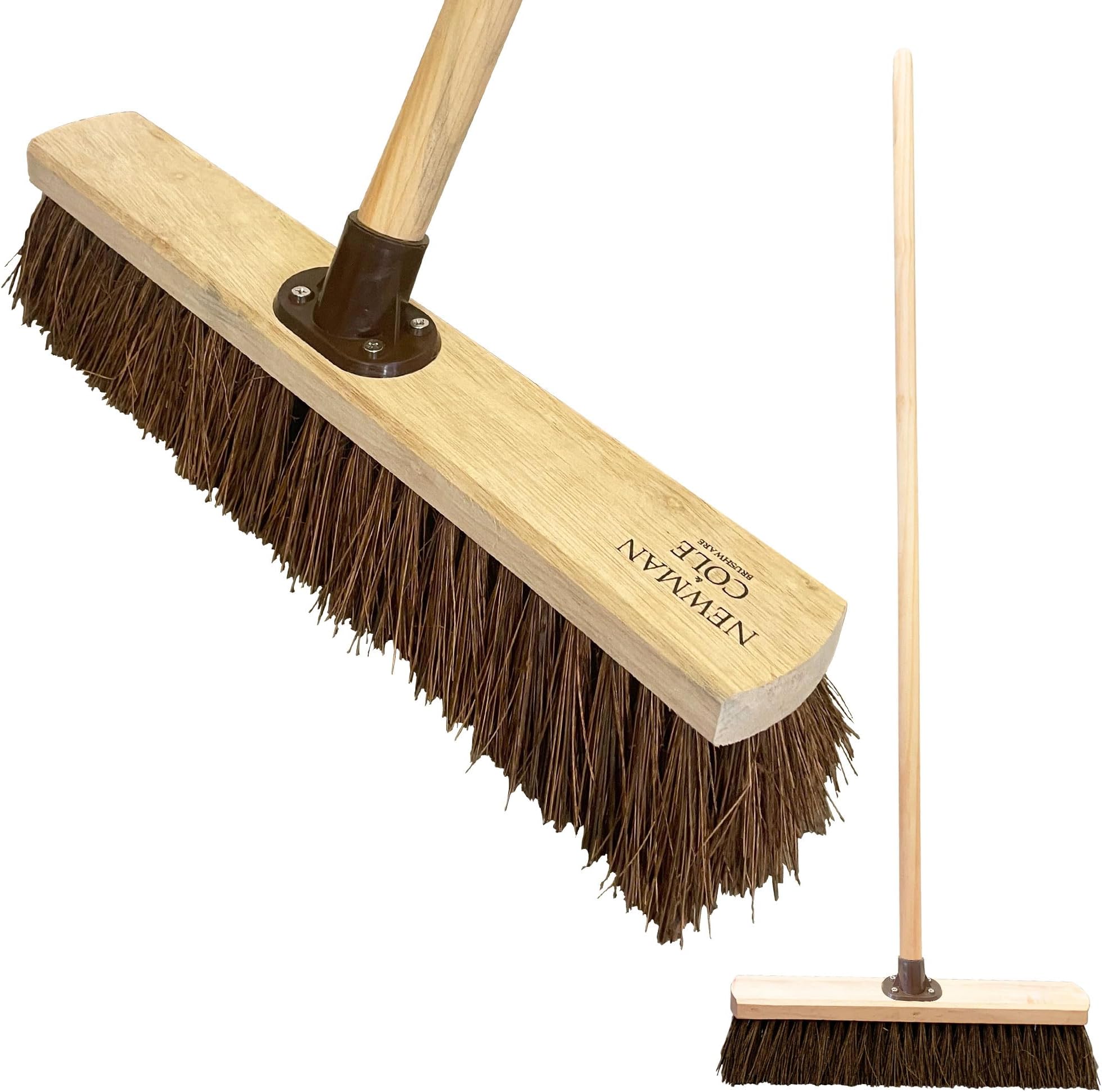18" Garden Broom Outdoor with Durable Support Bracket Yard Brush Heavy Duty Outdoor with 120 cm Wooden Handle Natural Stiff Bassine Hard Bristle Broom Sweeping Brush