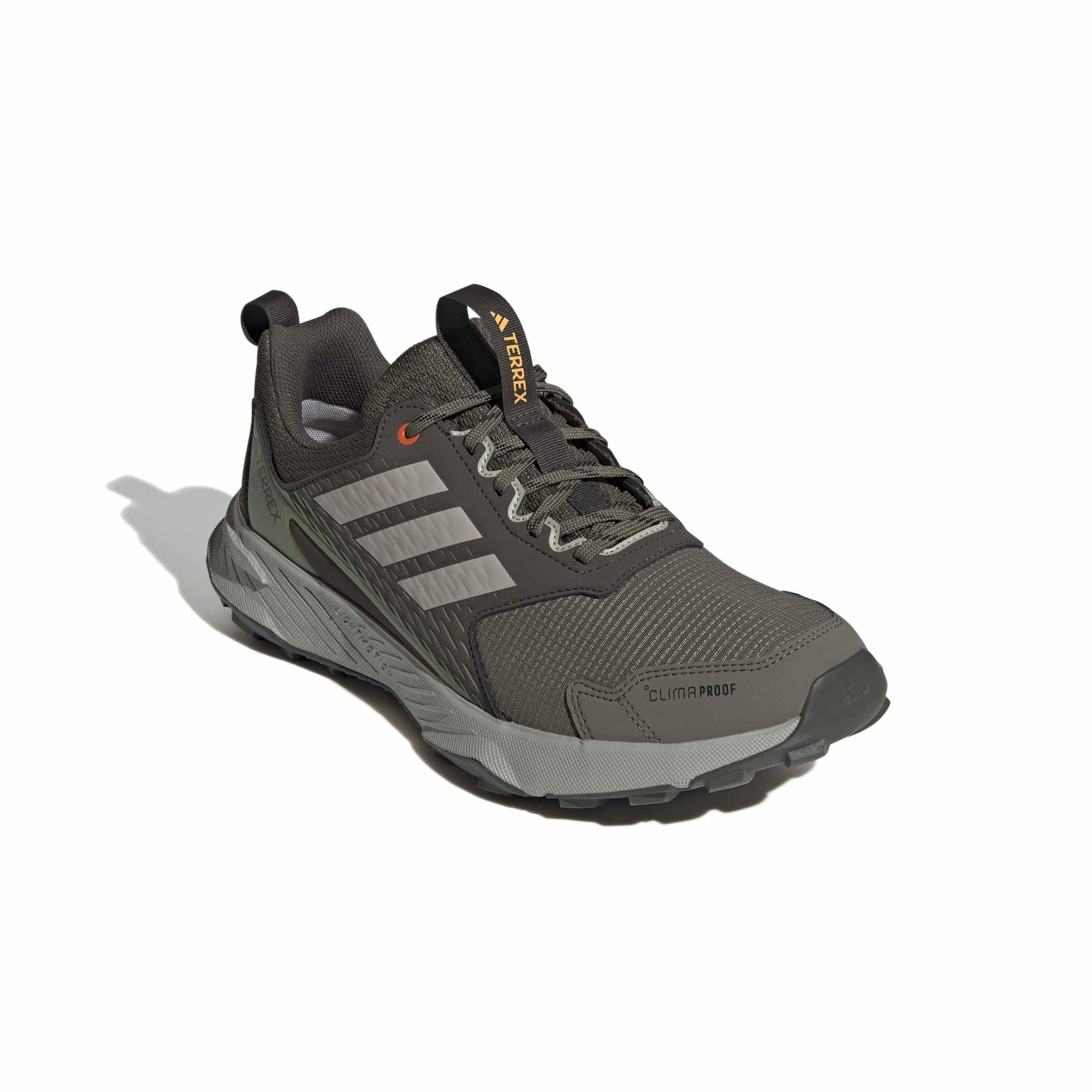 adidas Men's Zapatilla de Trail Running Terrex Tracefinder 2 Climaproof