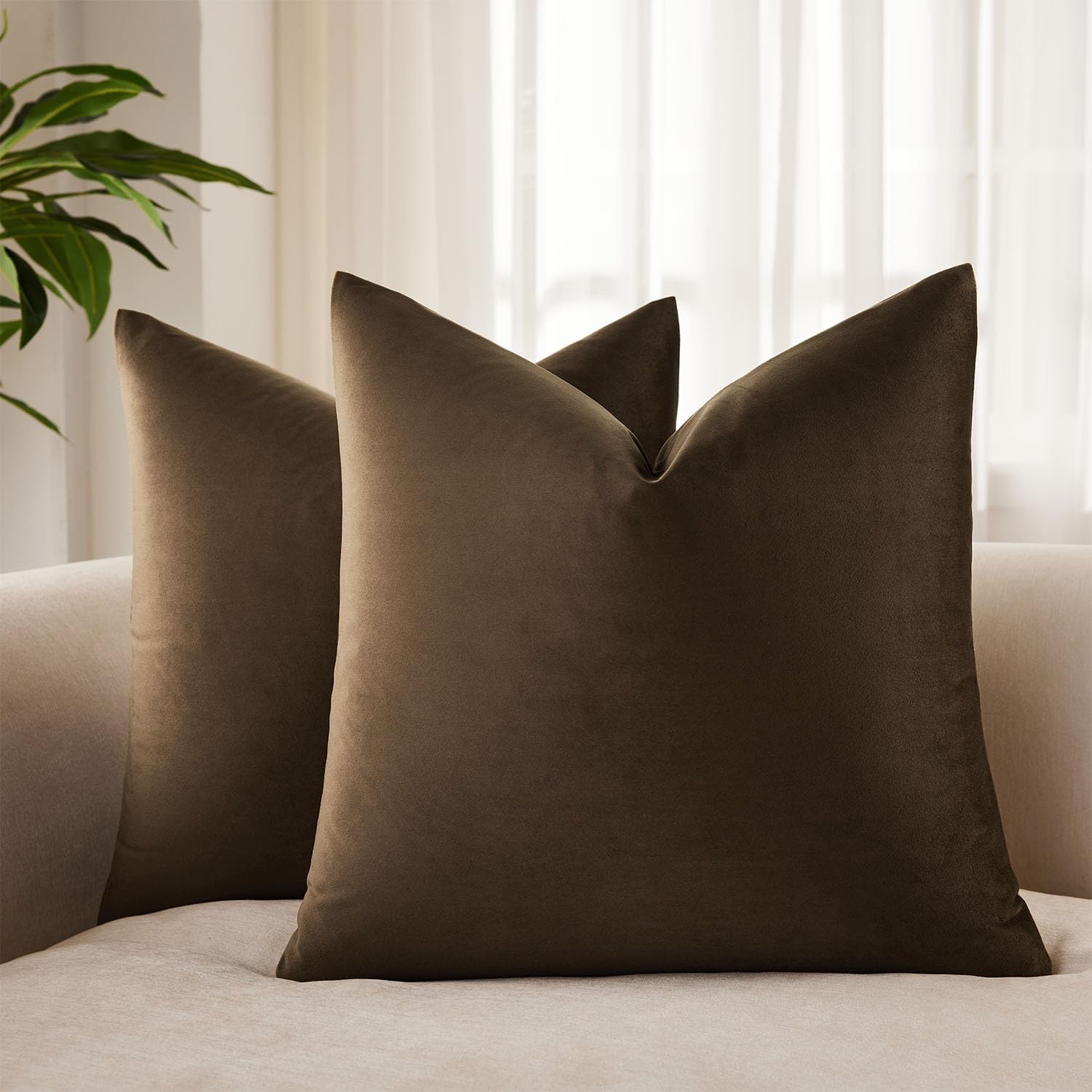 Throw Pillow Covers Set of 2 for Couch Bed Velvet Cushion Cover 14x14,Brown