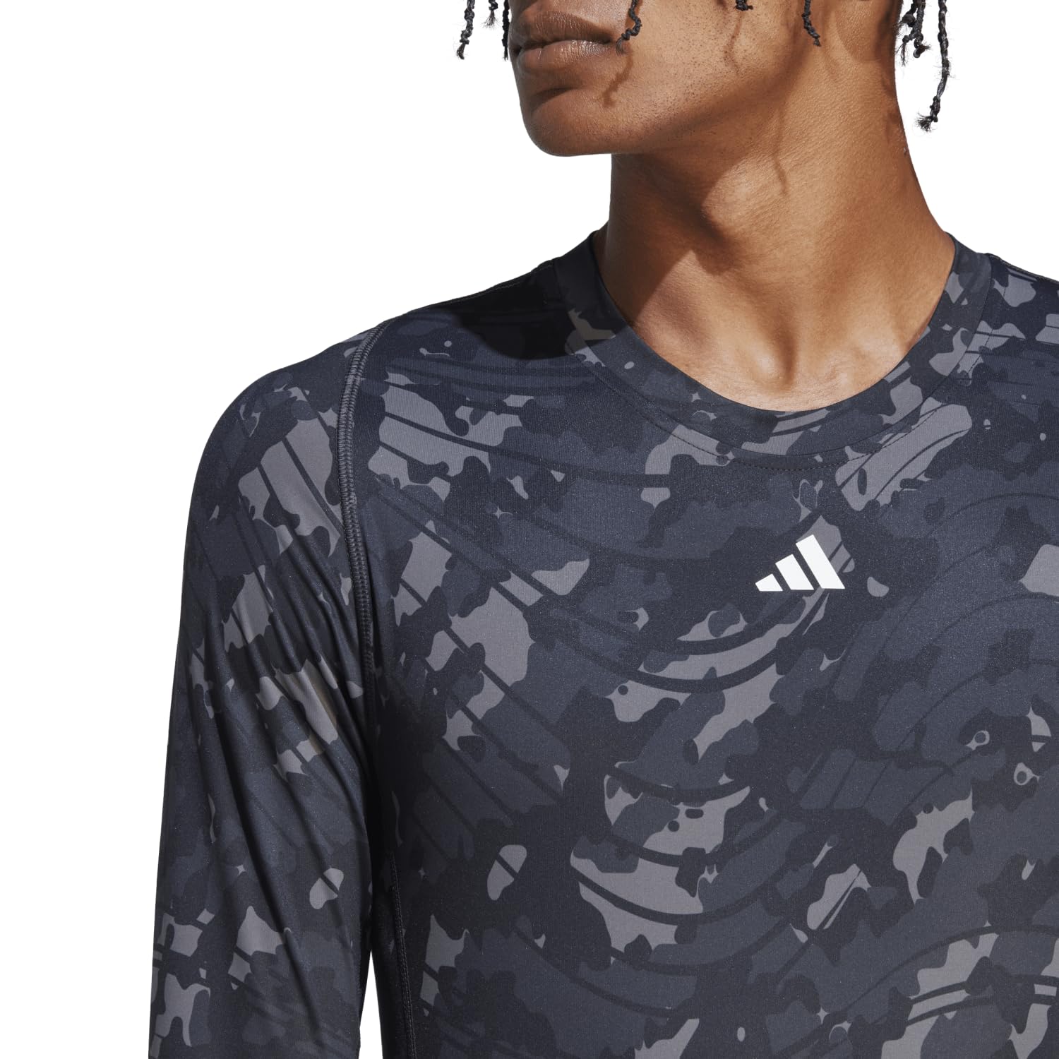 adidas Techfit Allover Print Training Long Sleeve tee T-Shirt (Long Sleeve) Hombre