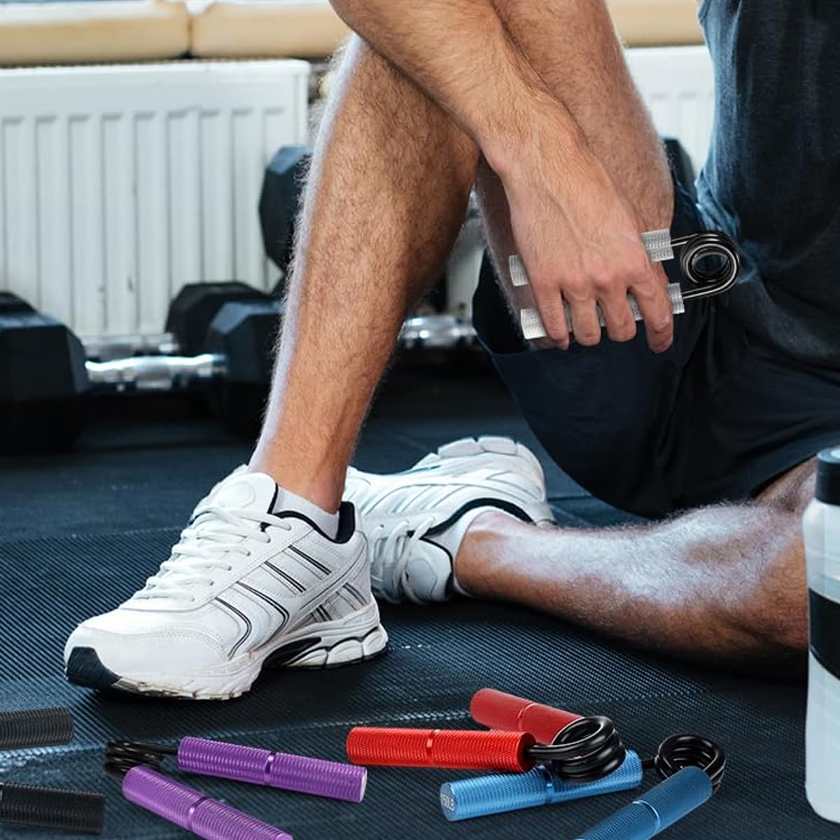 Ensemble de 6 appareils de renforcement Musculaire pour Poignets et Avant-Bras, 22,7 à 136 kg, pour Le renforcement Musculaire, la sensibilité des Mains et la rééducation des Mains.