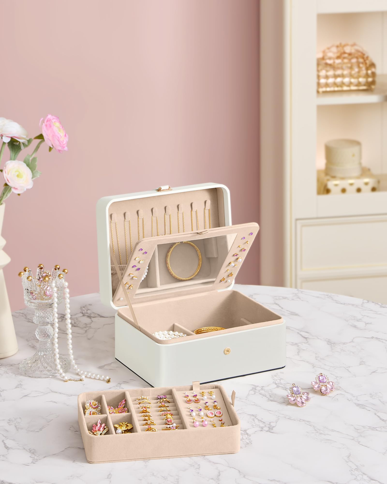 SONGMICS Pudełko na biżuterię z lustrem, 2-poziomowy organizer na biżuterię, elastyczna taca na biżuterię, 17,6 x 22 x 11 cm, organizer na kolczyki, pomysł na prezent, biała chmurka JBC200W01