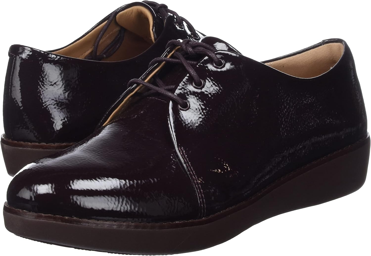 fitflop derby crinkle patent