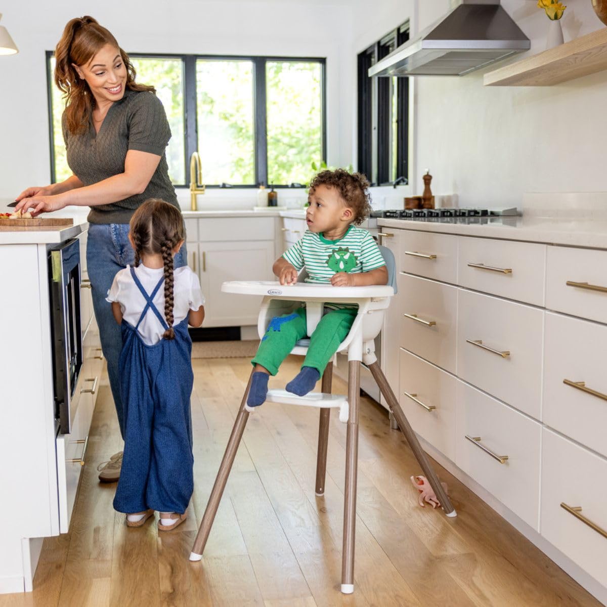 Graco Presti 3-in-1-Hochstuhl (6 Monate bis ca. 27,3 kg/6 Jahre), leicht mit 4,75 kg, kompakt zusammenklappbar, leicht tragbar, 3 verschiedene Modi für Langlebigkeit, Steeple Grey Fashion