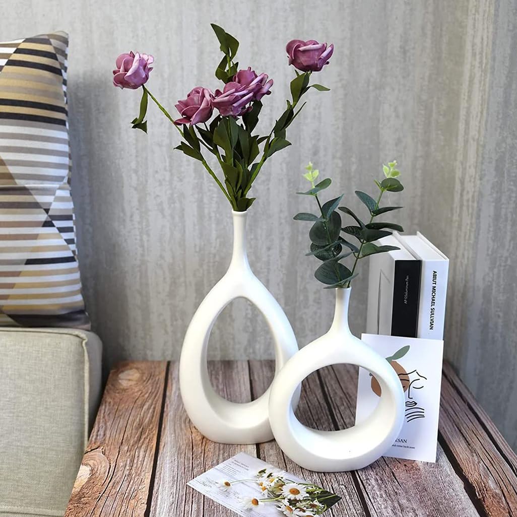 Modernes weißes Keramik-Vasen-Set aus 2 Stück für Dekoration, hohle geometrische Blumenvasen als Tischdekoration, dekorative Tischvase für Wohnzimmer, Zuhause, Kamin, Küche, Hochzeit White