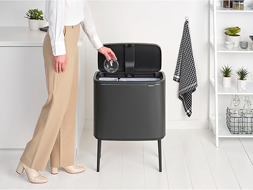 Vista 106 de Brabantia Bo - Cubo de basura – 1 cubo interior de 9.5 galones (acero mate FPP) cubo de basura para residuos/reciclaje, compartimento extraíble +
