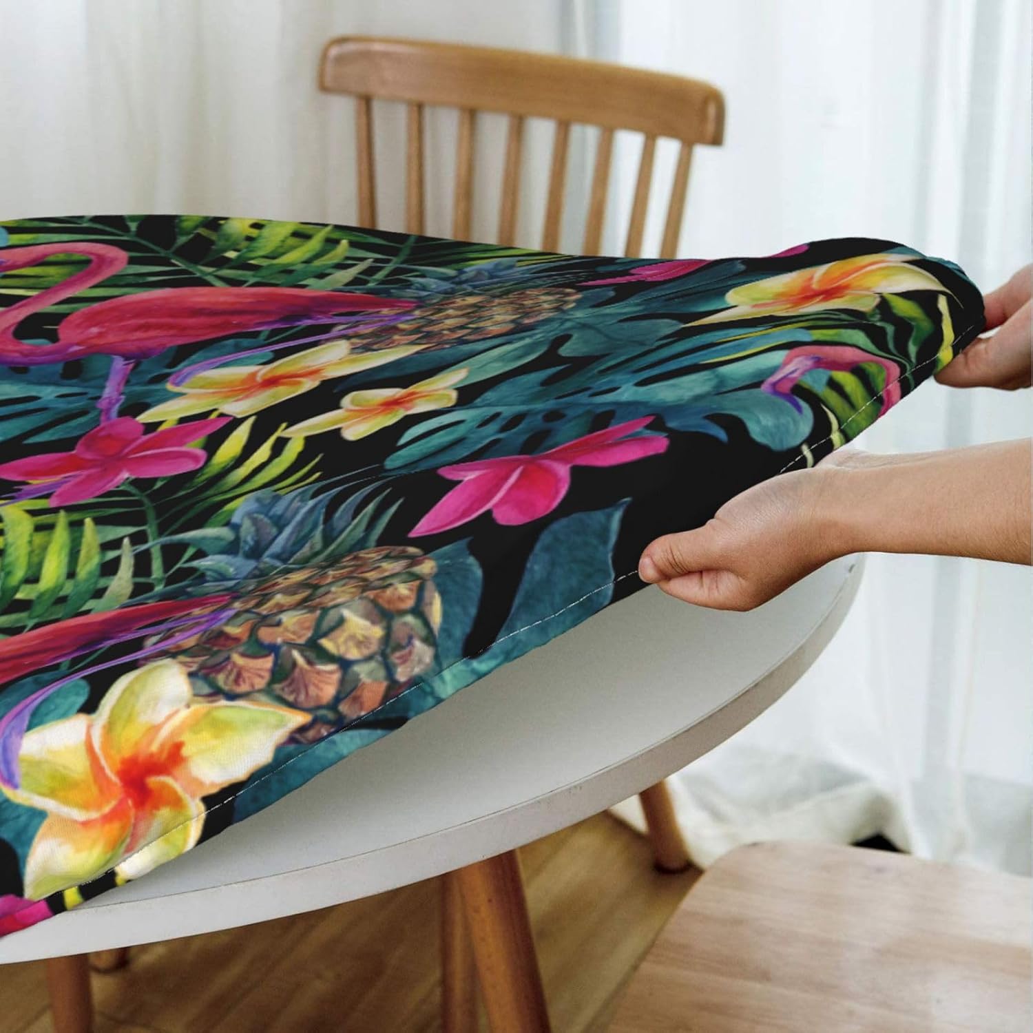 Flamingo Round Tablecloth with Elastic Edge, Summer Pineapple Washable Wipeable Tablecloth, Palm Leaves Polyester Table Cover for Kitchen Dining Party Wedding Holiday Fits Round Table 45-50 in