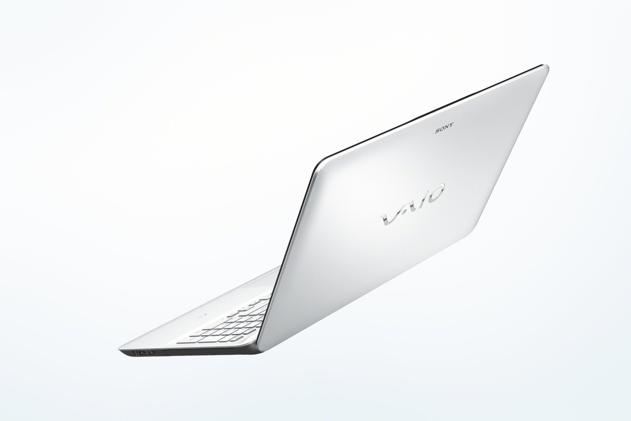 SONY SVF1532A1J VAIO Core i3 4005U 1.70GHz 4GB□現状品