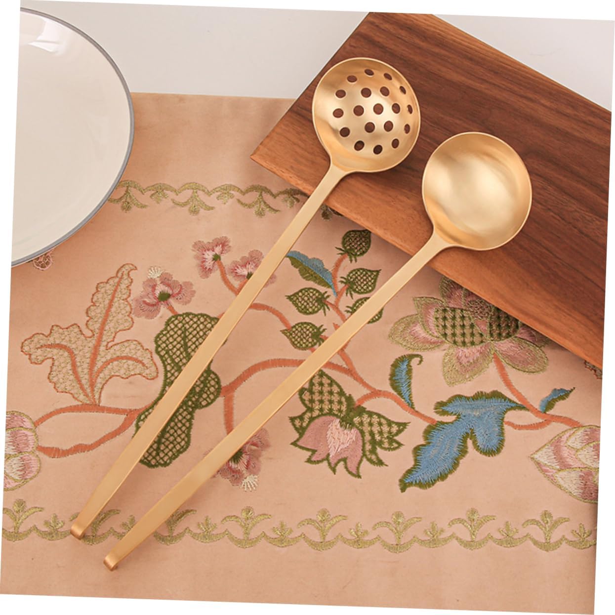 GLEAVI 2Pcs Long Handle Brass Ladle Soup Spoon Colander for Household Use Comfortable Grip for Hot Pot Cooking Kitchen Utensils