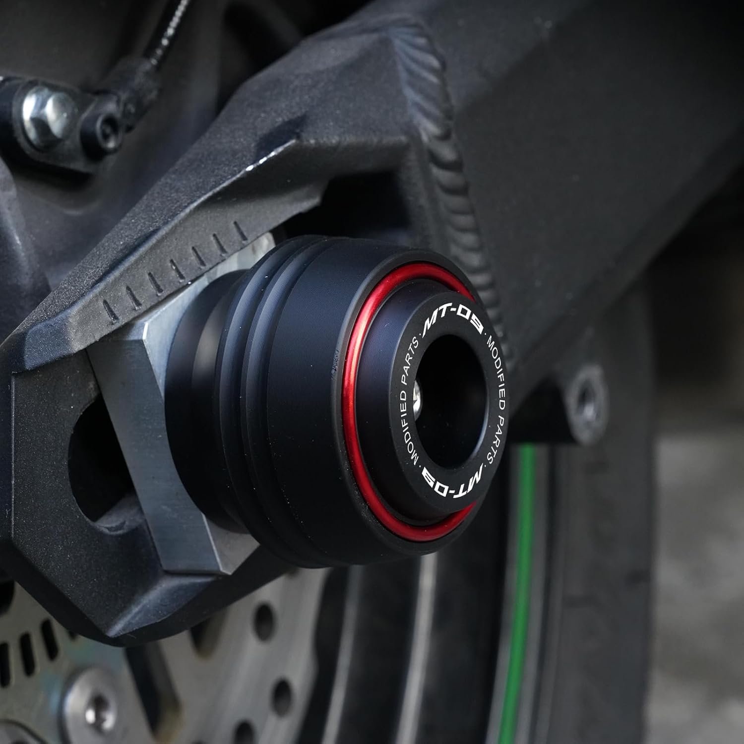 Compatible with MT09 MT-09 MT09 SP MT 09 SP 2021 2024 2025 2026 Motorcycle Front & Rear Wheel Fork Axle Sliders Crash Protectors Accessories (Red)