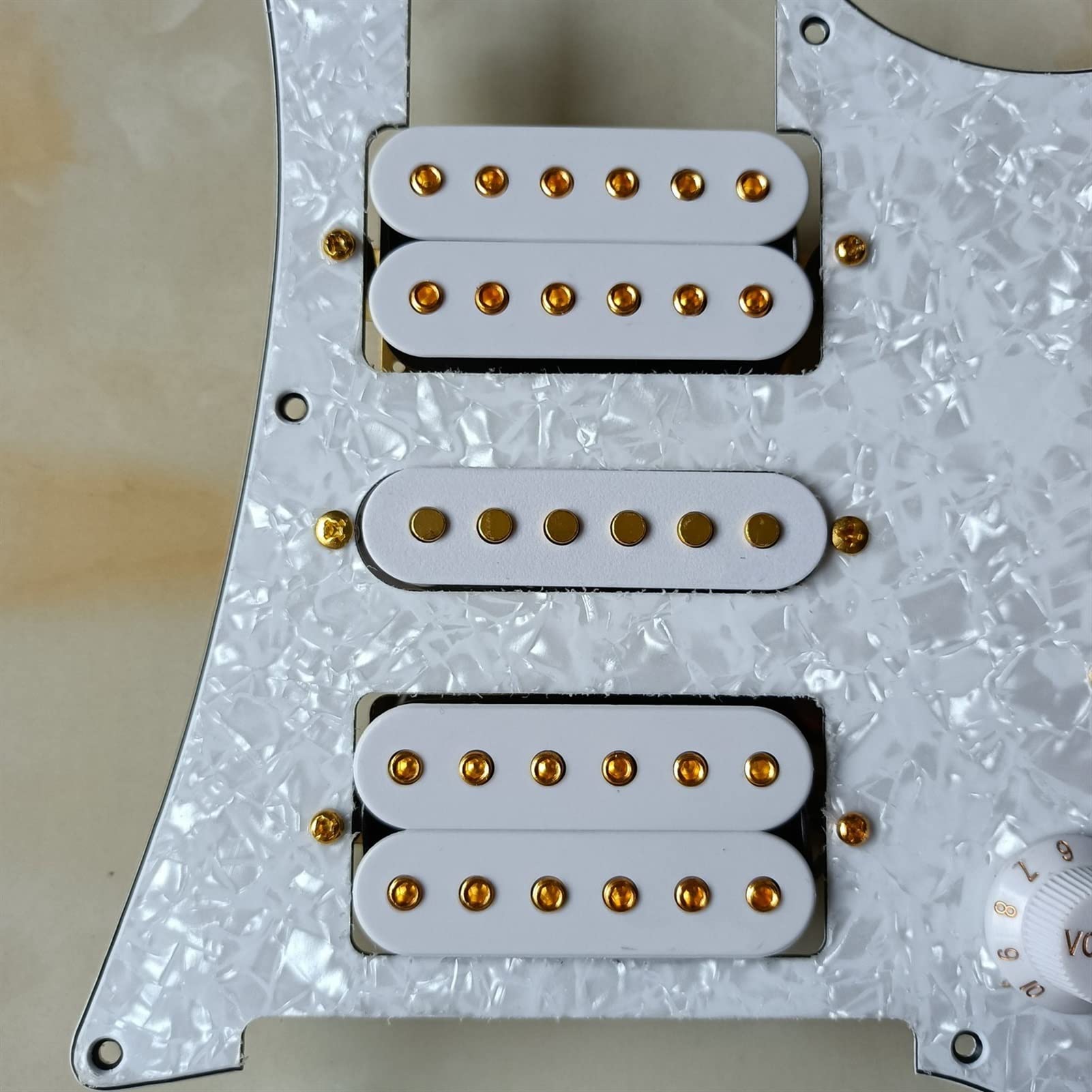 Battipenna Pre-Cablato Per Chitarra Elettrica Ibanez - HSH Humbucker - Yumiya - Nuovo