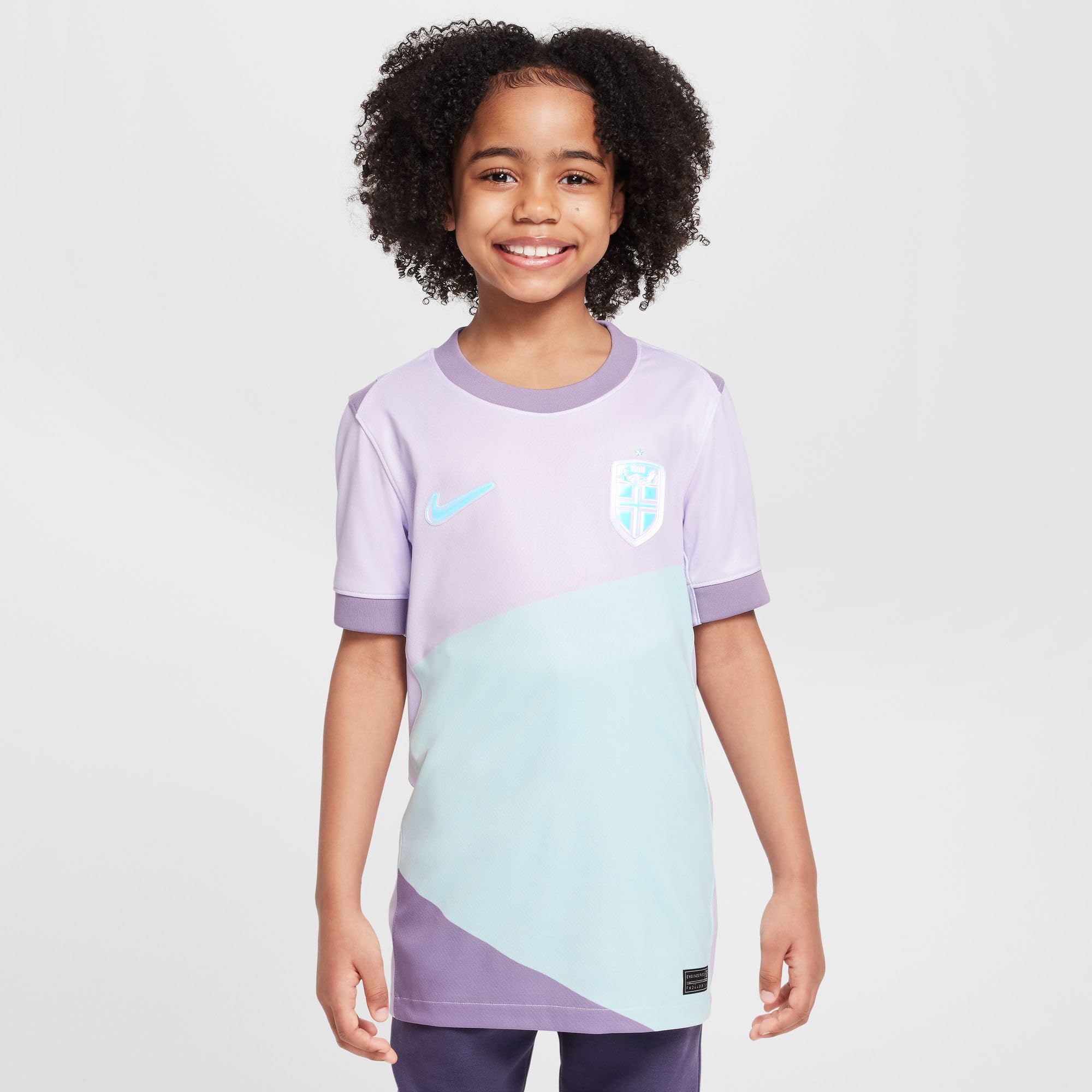 Norwegia 2025 Stadium Away (zespół damski) Nike Dri-FIT replika piłki nożnej dla starszych dzieci, FZ9206