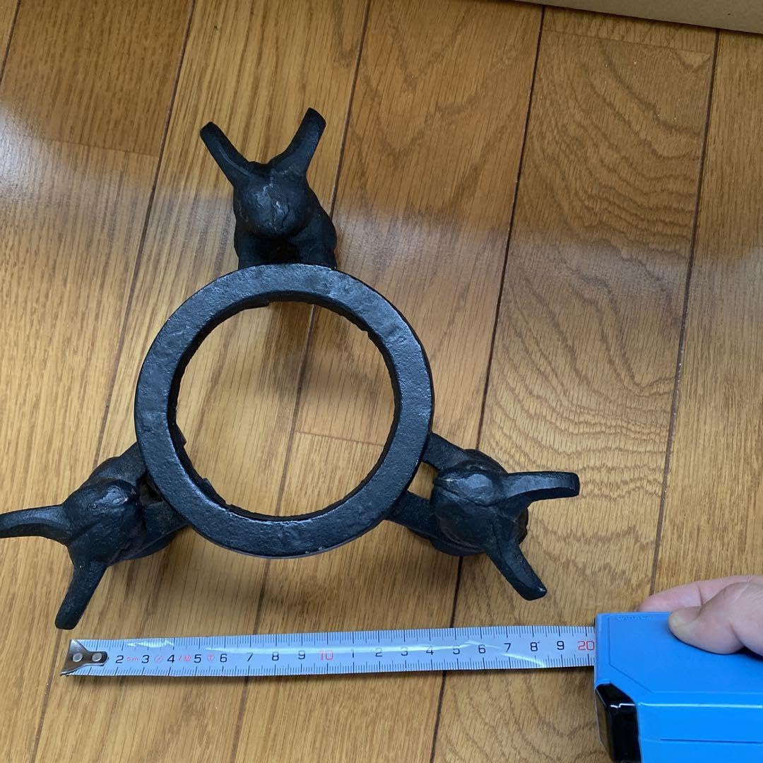 値引き致します！！南部鉄瓶　うさぎ鉄瓶台　五徳　一輪挿し　灰ならし 値引き致します！！南部鉄瓶 うさぎ鉄瓶台 五徳 一輪挿し 灰ならし