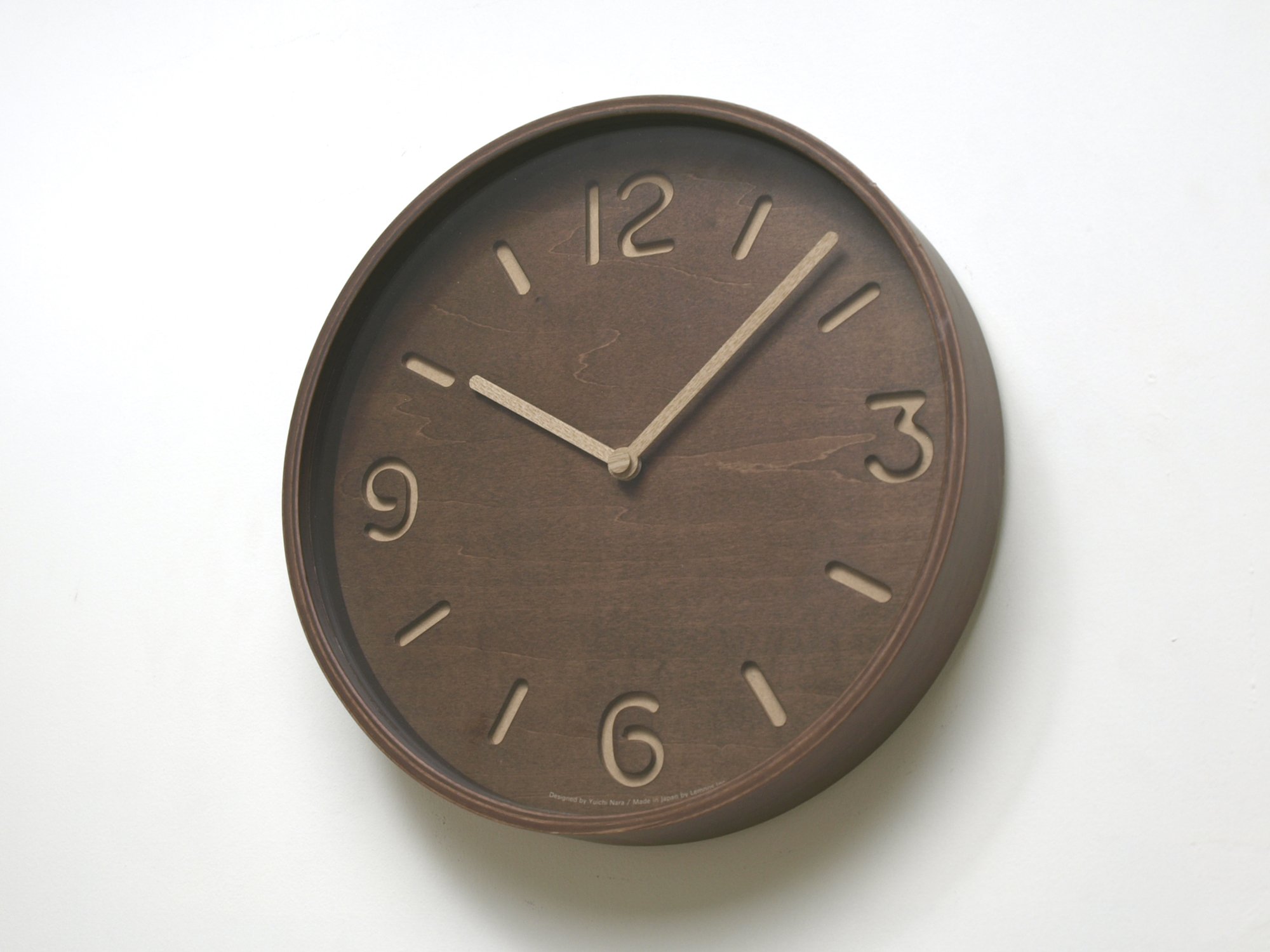 Amazon.co.jp: Lemnos (レムノス) 掛け時計 アナログ トムソン 天然色