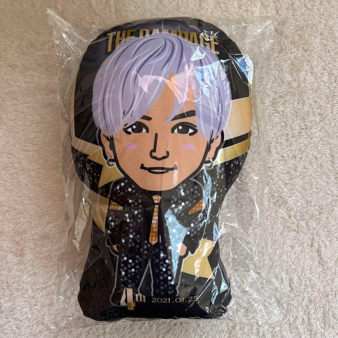 川村壱馬　BOTクッション 出回り希少！】川村壱馬 BOT クッション - メルカリ