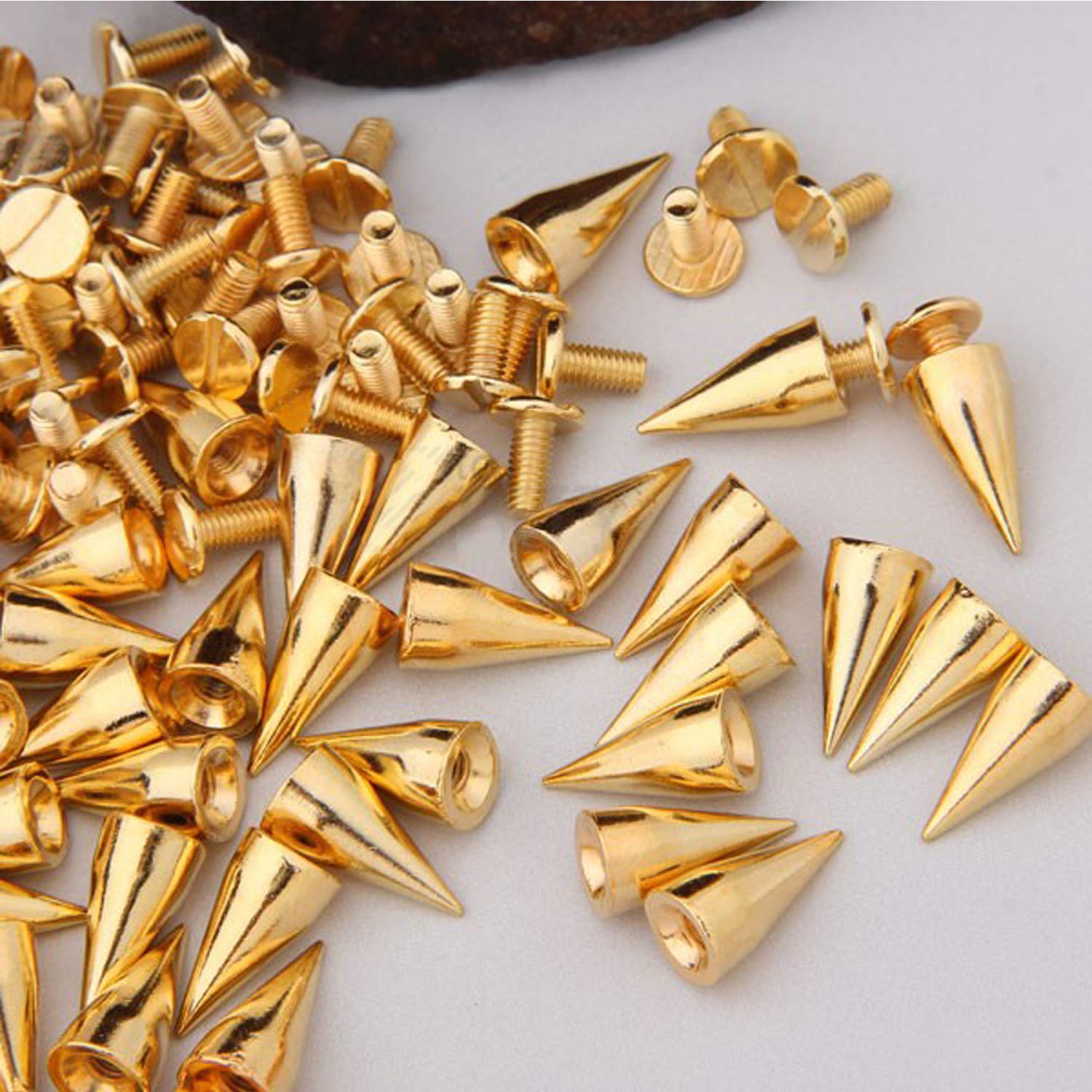 RUBYCA 30 Sets 13MM Gold Color Bullet Cone Spike and Stud Metal Screw Back for DIY Leather-Craft