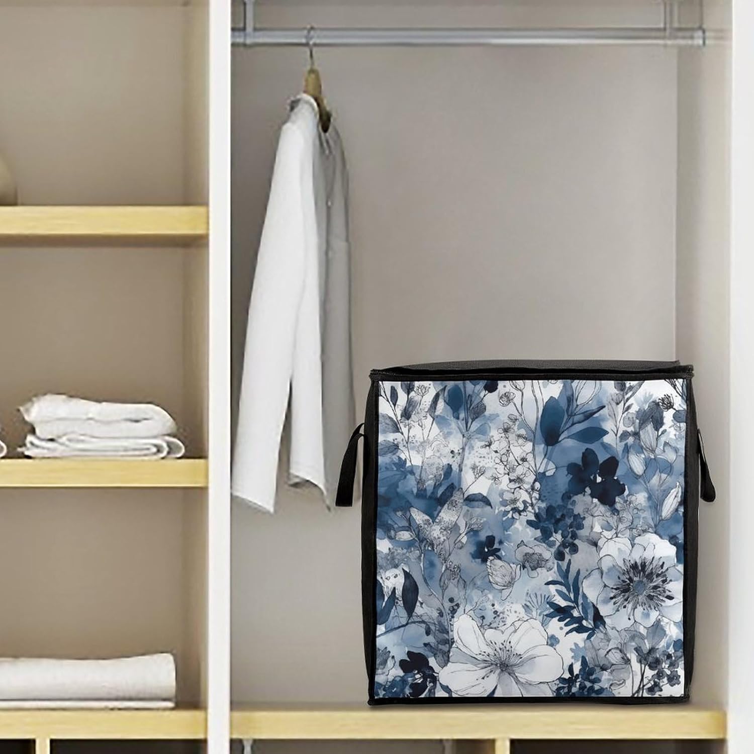 Aqua Blue Floral Pattern Storage Bag with Zippers And Handle Extra Large Bedding Comforter Storage Bag Foldable Blanket Storage Bags Fabric Moving Bags for Closet Organizer (70L)