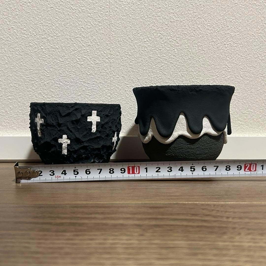 レフトボタニカル left botanical 白黒垂れ鉢 Mサイズ レフトボタニカル left botanical 白黒垂れ鉢 Mサイズ