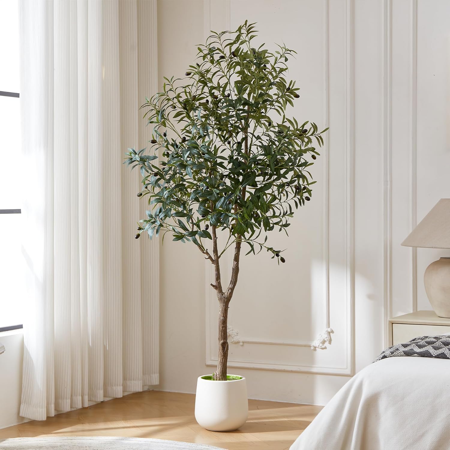ZKIODV Ulivo Piante Finte da interno Alta, 180 cm Albero di Ulivo Artificiale con Vaso Bianco, Pianta Finta Realistica Decor, Piante Artificiali per Casa Ufficio Hotel, Interno/Esterno, Olive Tree
