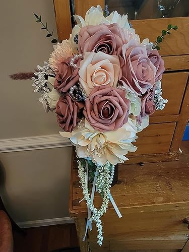 Vista 64 de White Rose Artificial Flowers Fake Flower Bulk with Stems for DIY Wedding Bouquet Bridal Baby Shower Centerpiece Table Decorations Silk Faux Floral