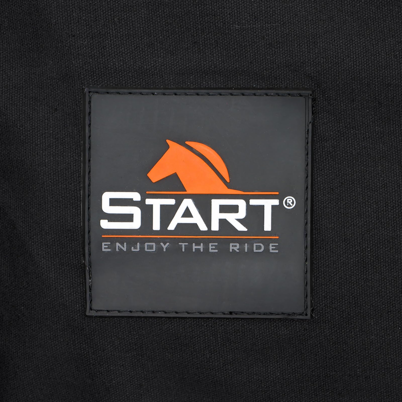 Start Stalldecke Pferd Baumwolle & Polypropylen - atmungsaktive Pferdedecke mit Kreuzgurten, Schweiflatz & Widerrist-Polsterung - robust & komfortabel - Cotton (Schwarz/Rot, 135cm (0g/m²))
