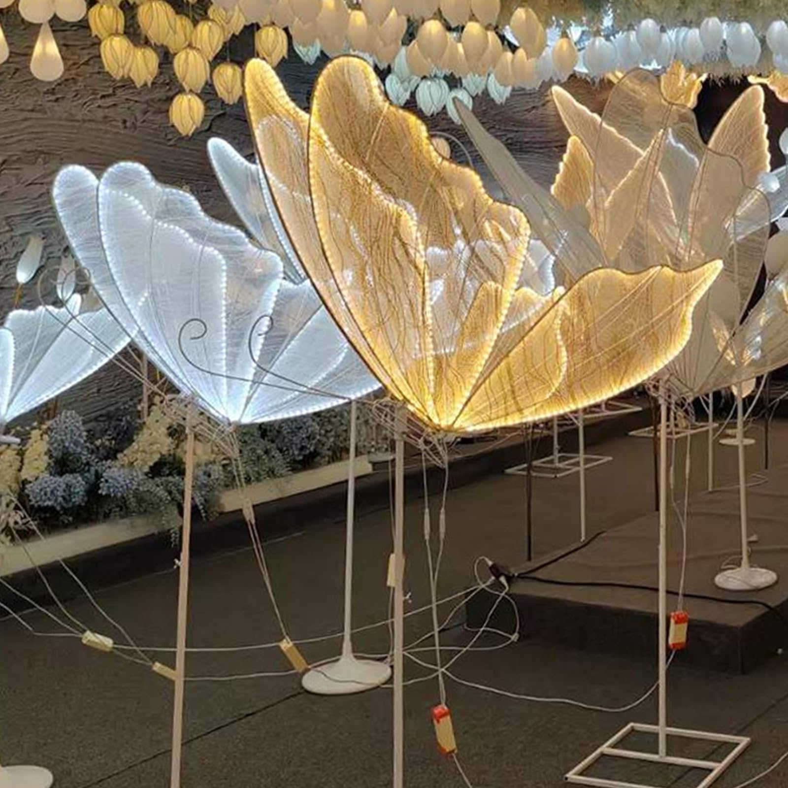 Motyl lampa podłogowa regulowana wysokość nowoczesna prosta lampka do czytania do salonu sypialni domu oprawy oświetleniowe dekoracja sali weselnej pionowa lampa podłogowa
