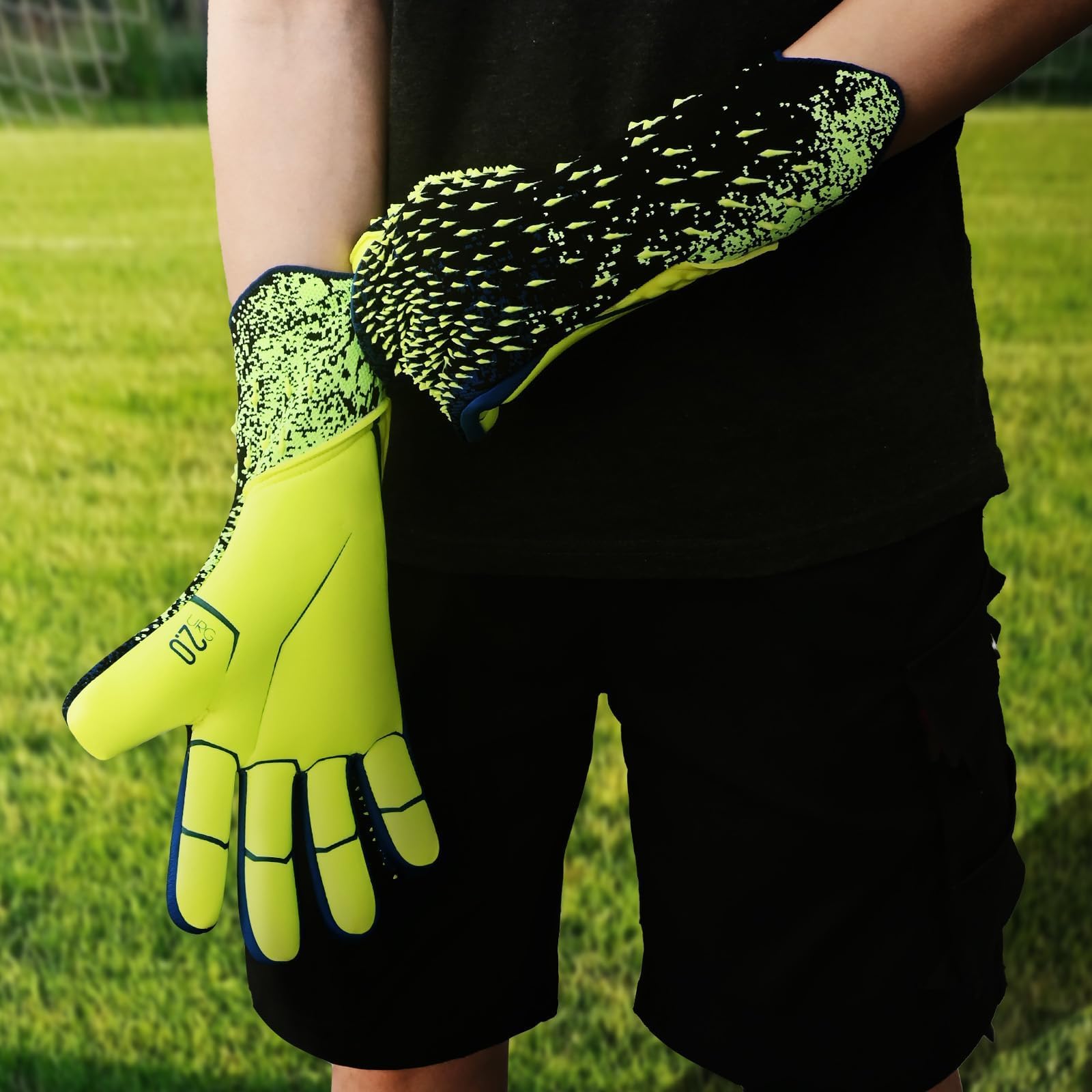QUICARD Goalkeeper Gloves, Good Grip Football Goalkeeper Gloves in Sizes 6/7/8/9/10, Strong Receiver for Men Boys, Teenagers - Image 3