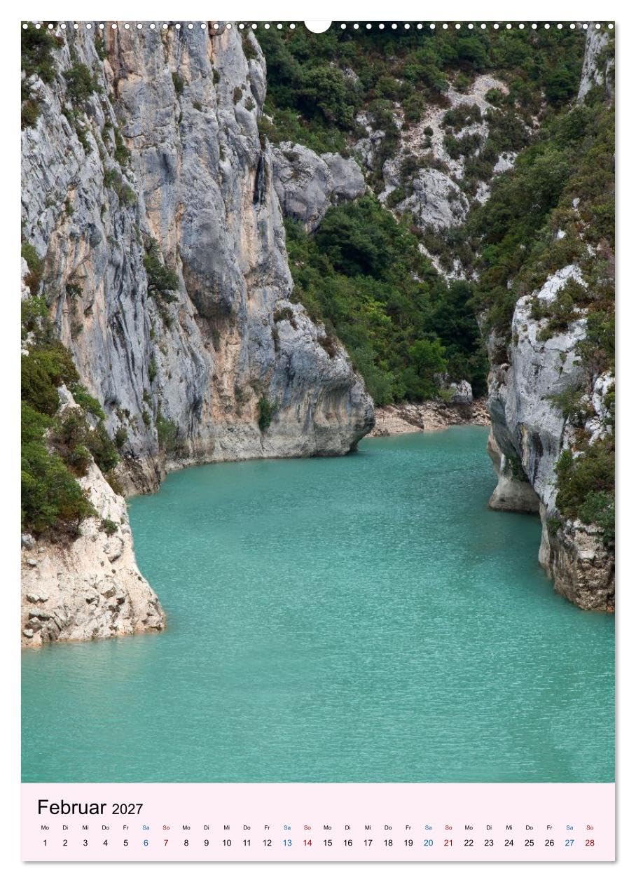 Provence – Die kleinen Dörfer in großer Schönheit (Wandkalender 2027 DIN A2 hoch), CALVENDO Monatskalender: Zwischen Lavendelfeldern, Olivenhainen und ... Charme unter südlicher Sonne. (CALVENDO Orte)