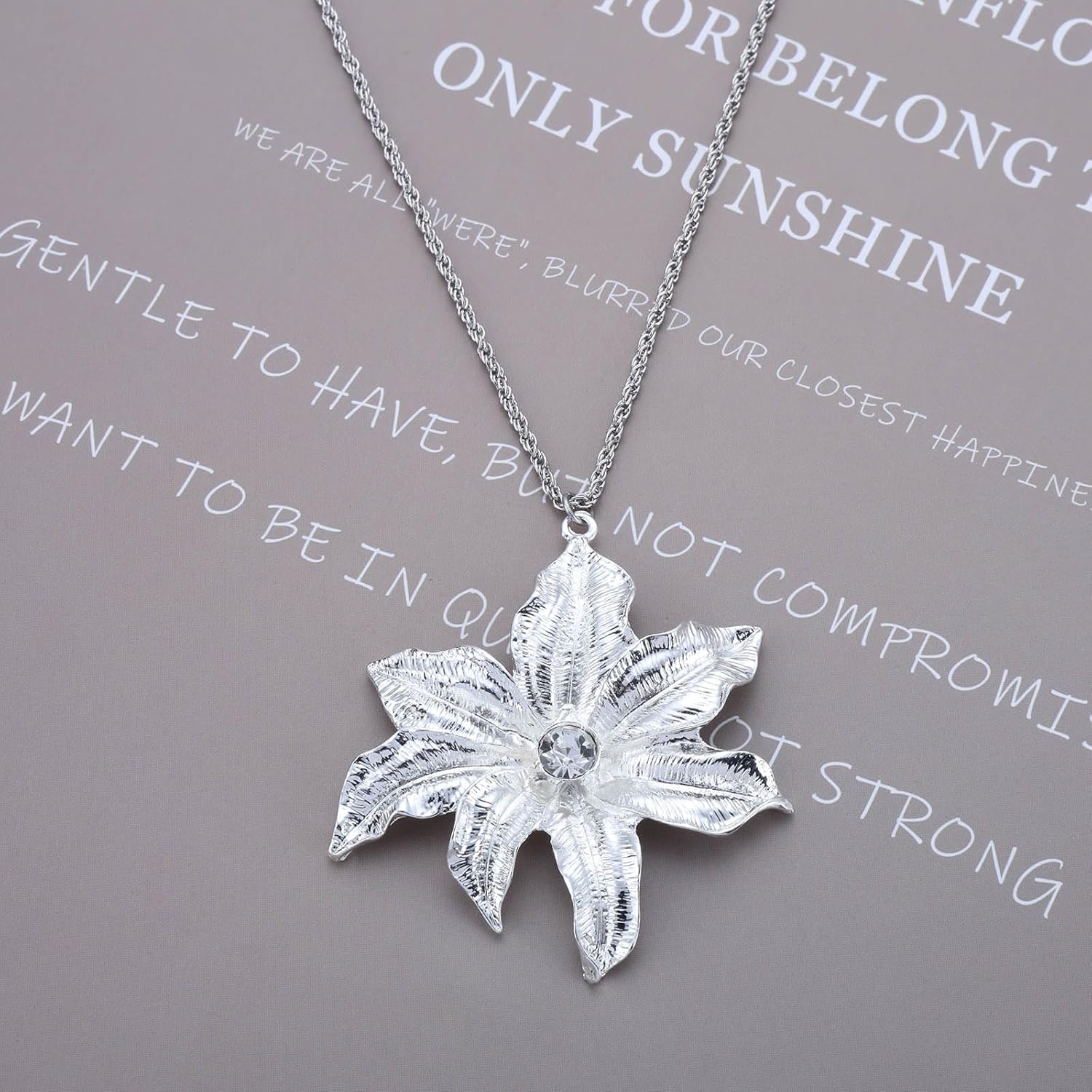 Large Metal Flower Necklace Exaggerated Flower Pendant Necklace Gold Crystal Flower Statement Necklace Big Floral Shape Necklace Jewelry for Women - Image 6