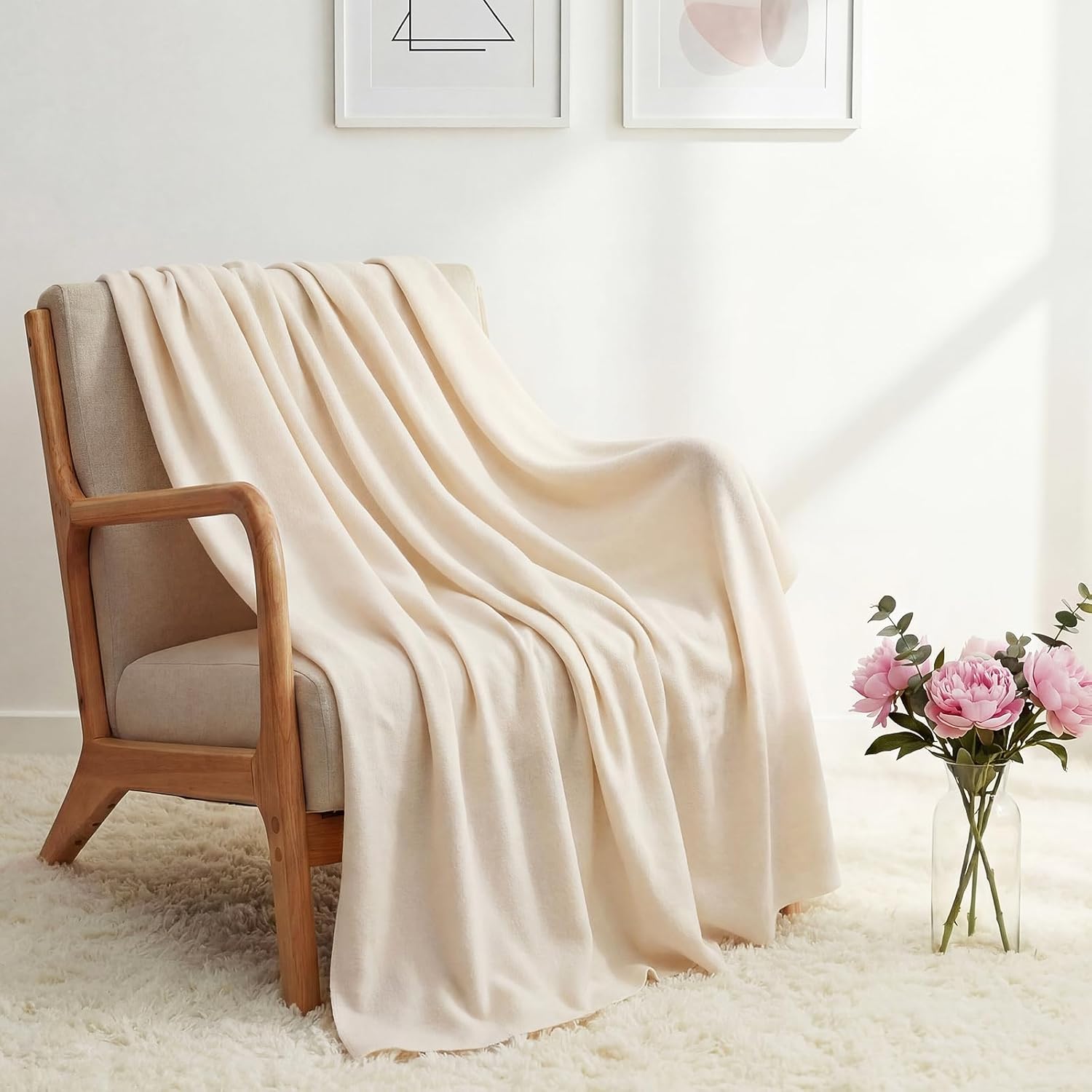 Kinlop Fleece Blanket Bulk 60 x 50 Inch Soft Lightweight Fleece Cozy Blanket Warm Throw Plush Pet Throw for Bed Couch Sofa Home Office Wedding Gifts Travel Camping(Beige Tones,40 Packs)