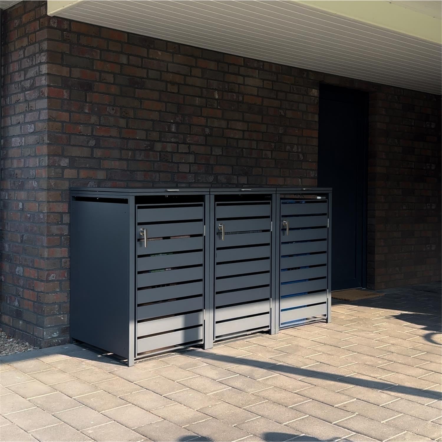 Metzler Mülltonnenbox in Anthrazit mit Sichtstreifen 3er 240L, Mülltonnenverkleidung 3 Tonnen, witterungsbeständiger und pulverbeschichteter Stahl mit Automatikdeckel, abschließbar, Garten- & Müllbox