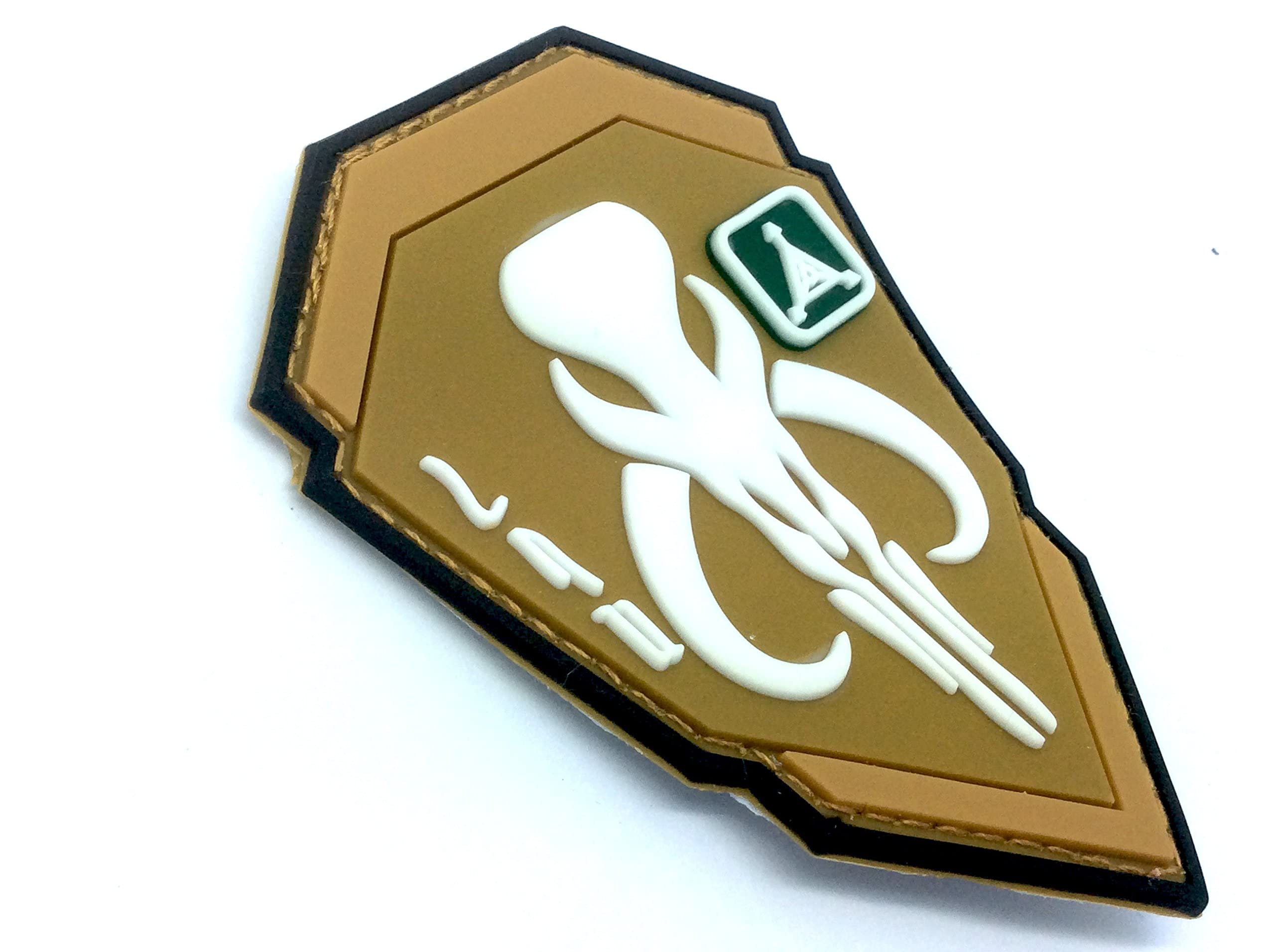 Bounty Hunter Boba Fett Mandalorian Bantha Skull Sand 3D PVC Paintball Patch