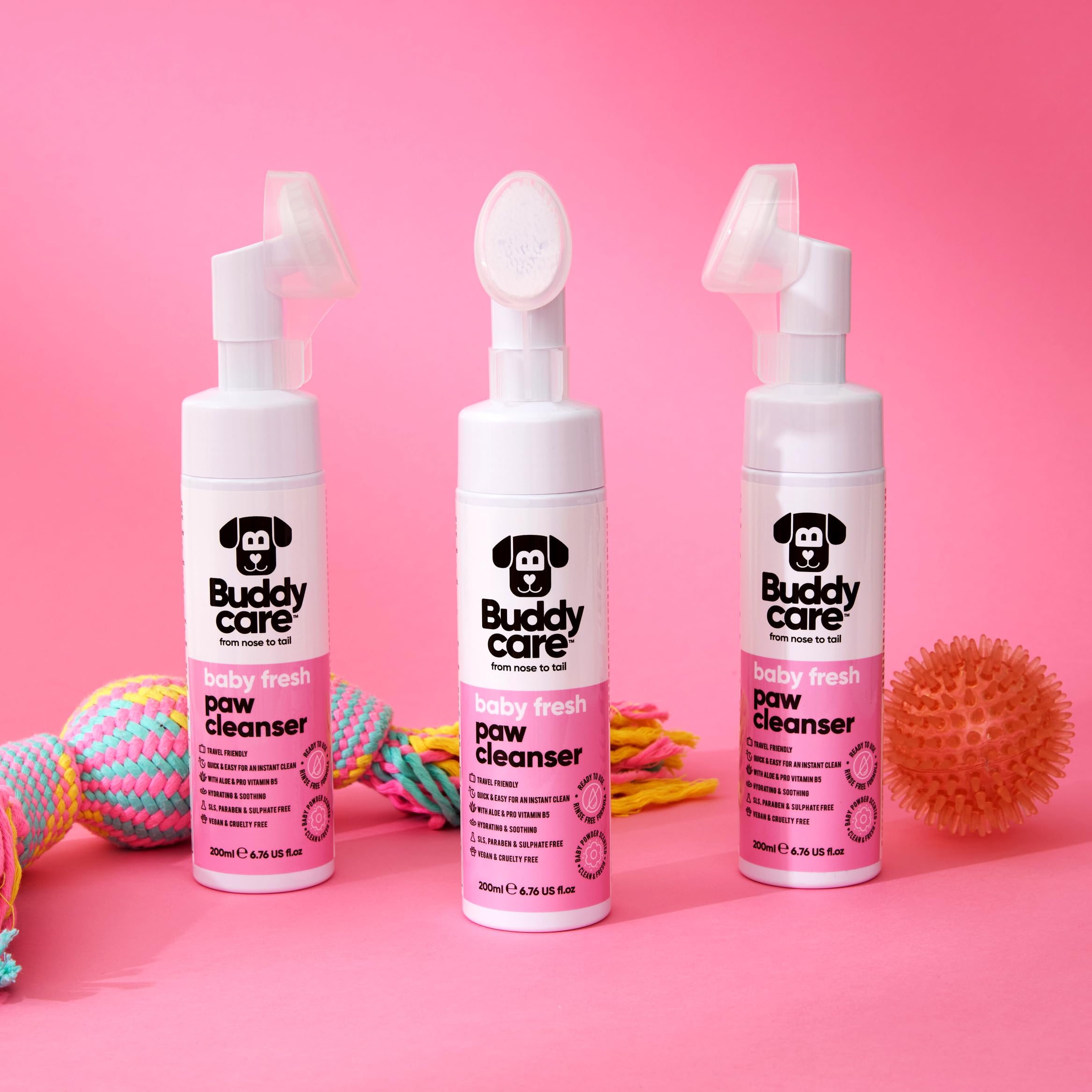 Buddycare Czyścik do łap psa Baby Fresh Scented 200ml - Bez płukania, bezwodny czyścik do łap dla psów - Delikatne rozwiązanie dla błotnistych łap, odpowiednie dla wszystkich ras - Wygodne i łatwe w