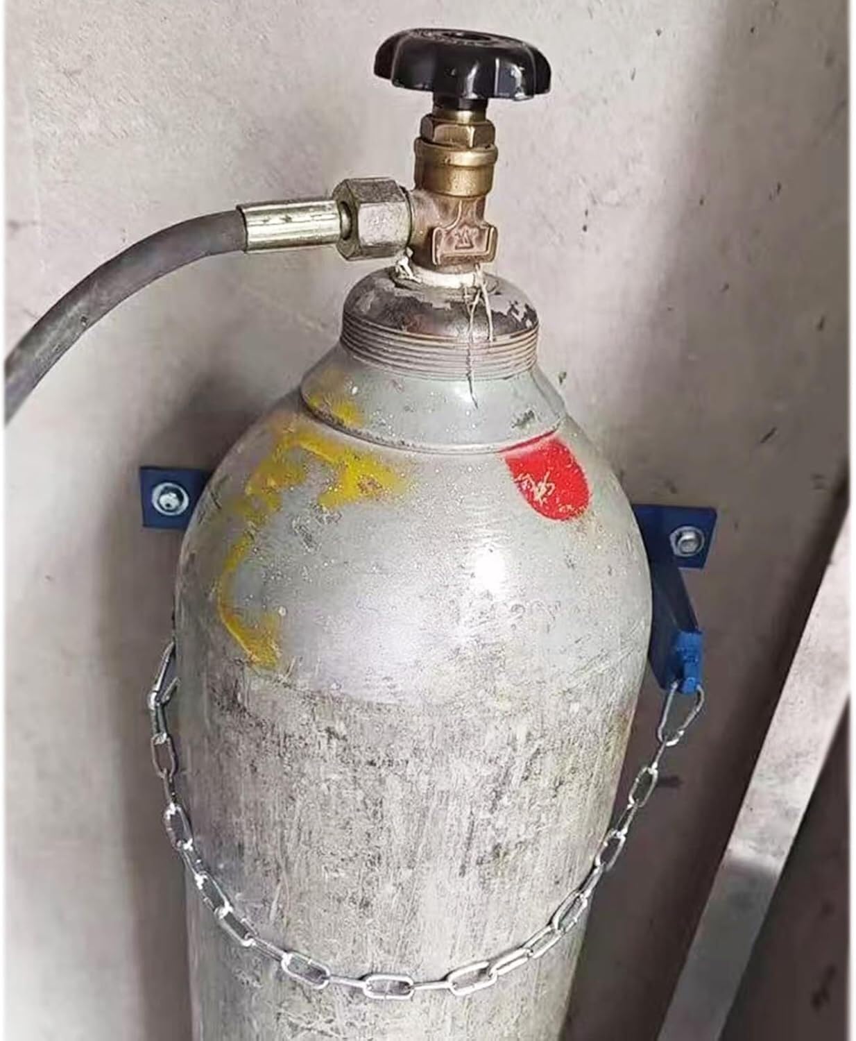 Kanduo Oxygen Cylinder Rack Commercial Industrial Cylinder Tank Wall Bracket, Capacity ≤ 40L Cylinders Nitrogen Bottle Holder(2pcs,2 Bottles - 65cm)