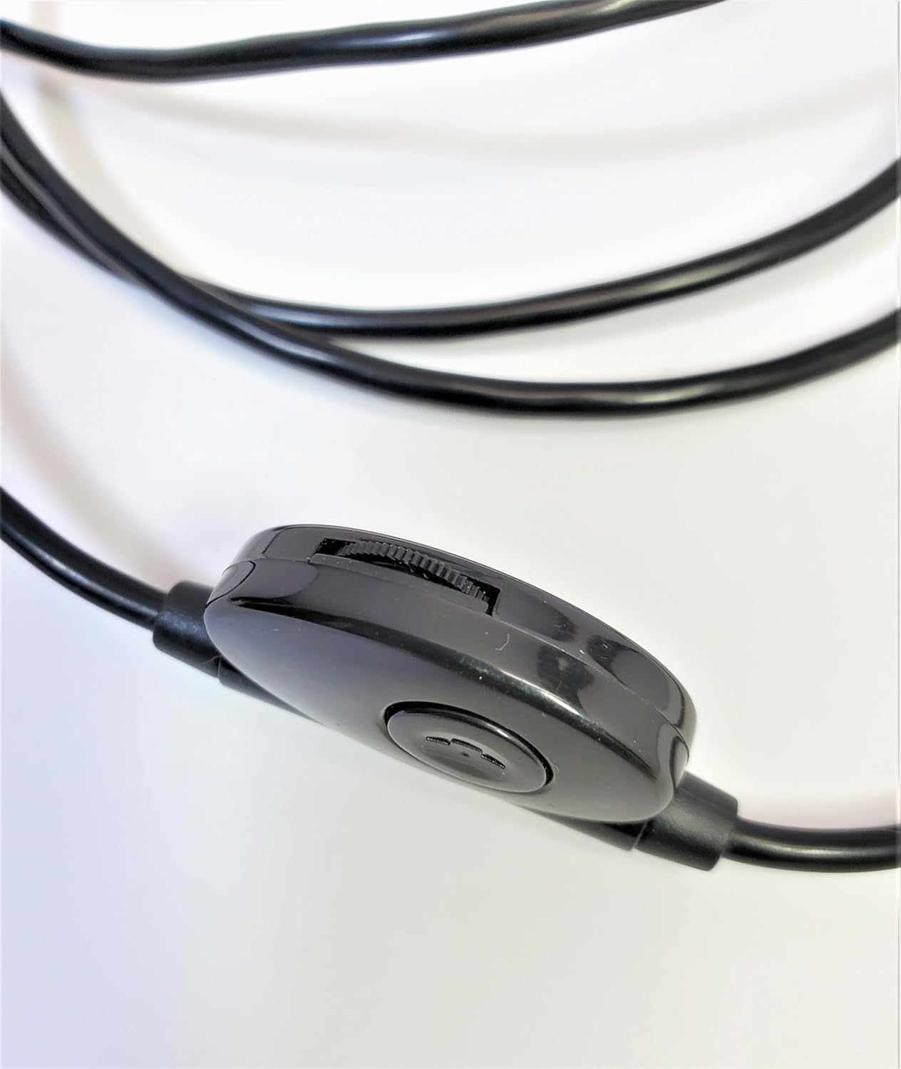 Vividia FC-3810 Semi-Rigid Borescope, 3.8mm/0.15in Diameter, 3m/10ft IP67 Waterproof Probe for PC & Android (1m/3.3ft Probe (FC-3810))